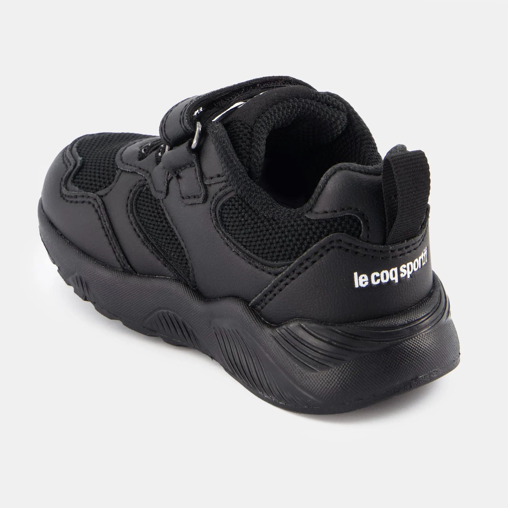 2422818-LCS RUNNER INF triple black | Chaussures à scratch noires RUNNER bébé sold by Le Coq Sportif product image thumbnail 3