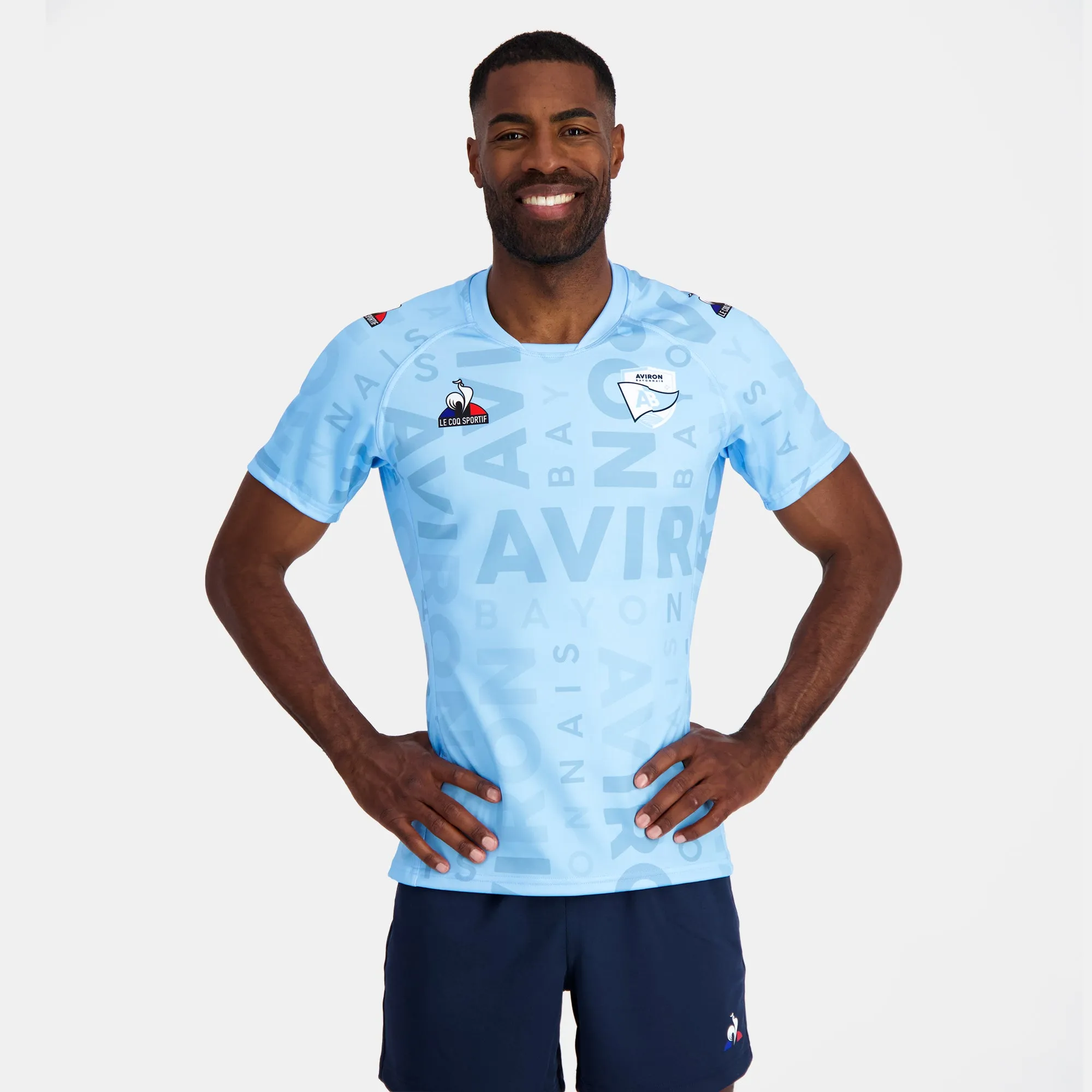 2320310-AB MAILLOT Pre-match SS M fly blue | Maillot Homme sold by Le Coq Sportif