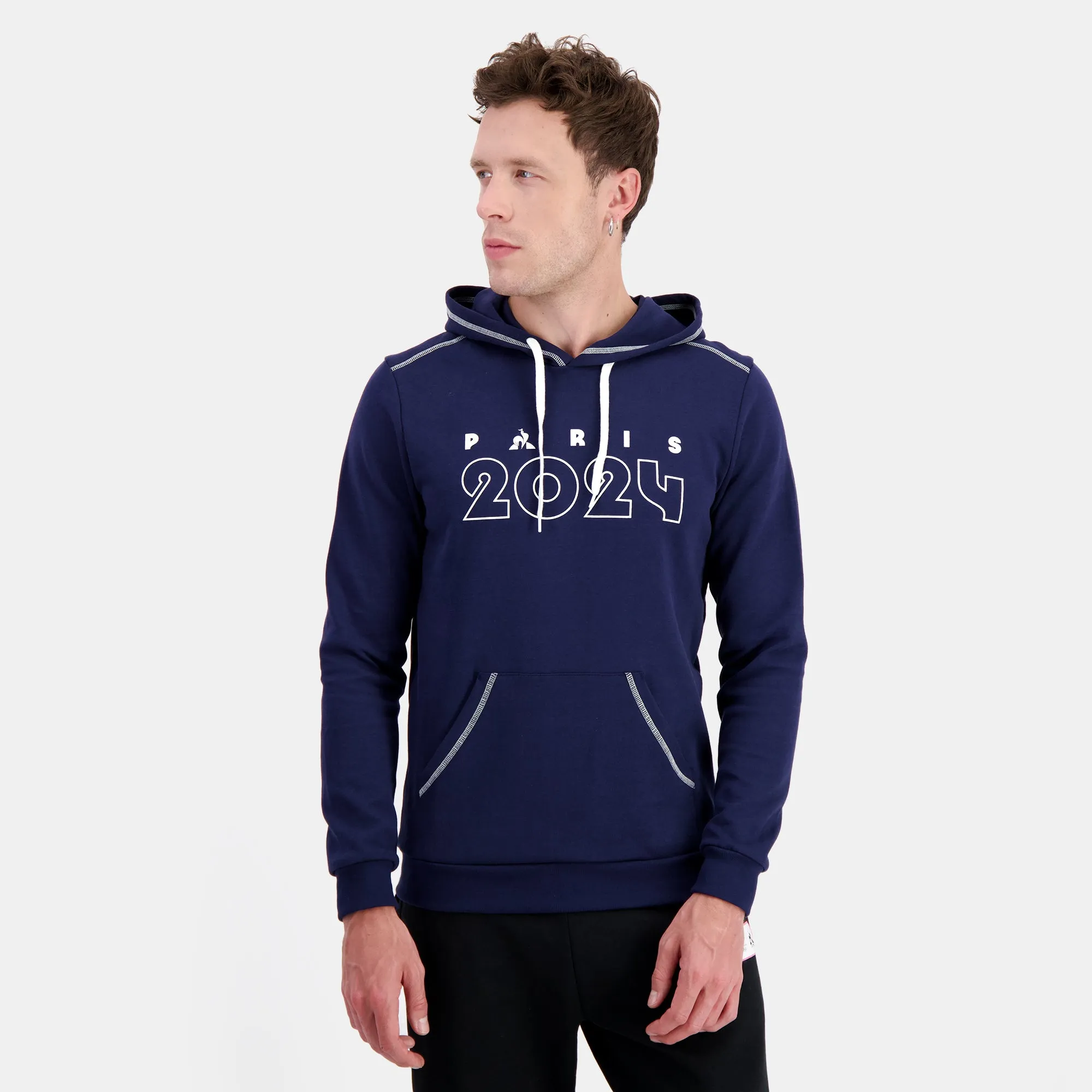2410571-GRAPHIC P24 Hoody N°3 M bleu nuit | Sweat à capuche Homme sold by Le Coq Sportif