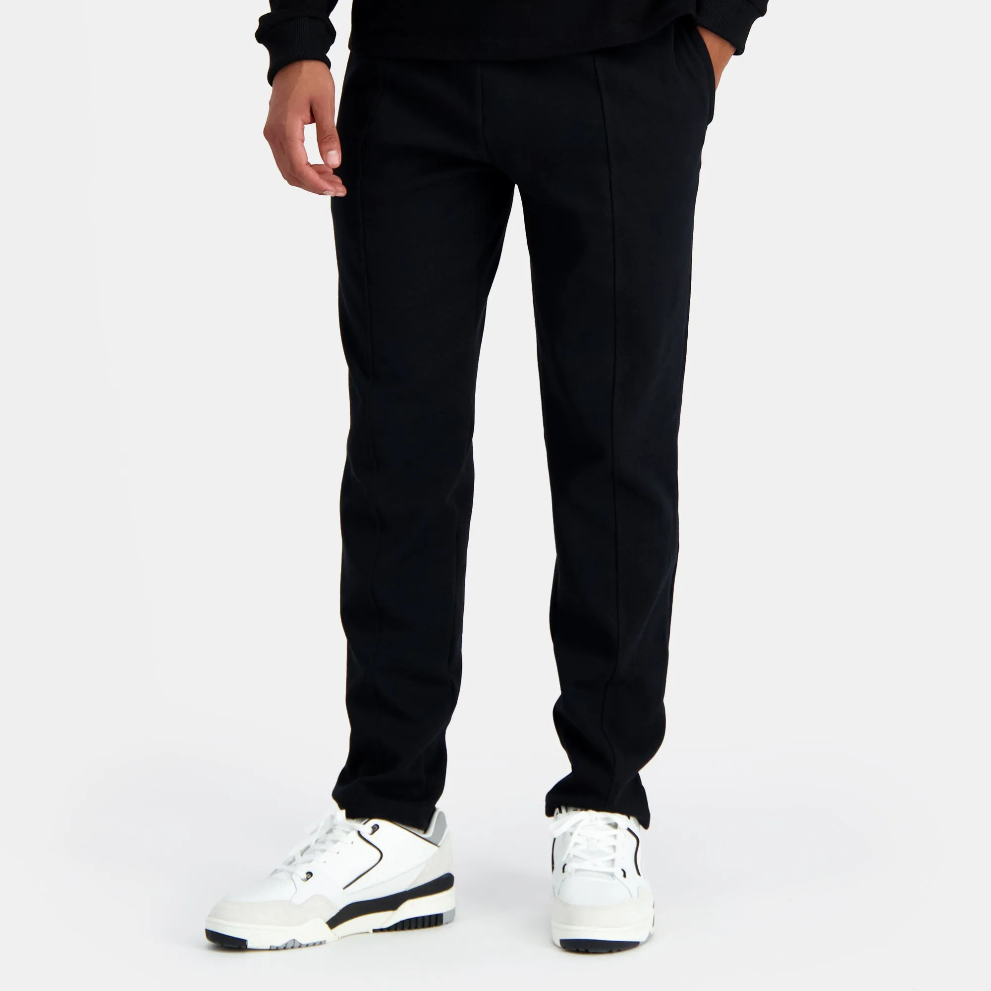 2410428-ESS T/T Pant Straight Uni M black | Pantalon coupe droite Homme sold by Le Coq Sportif