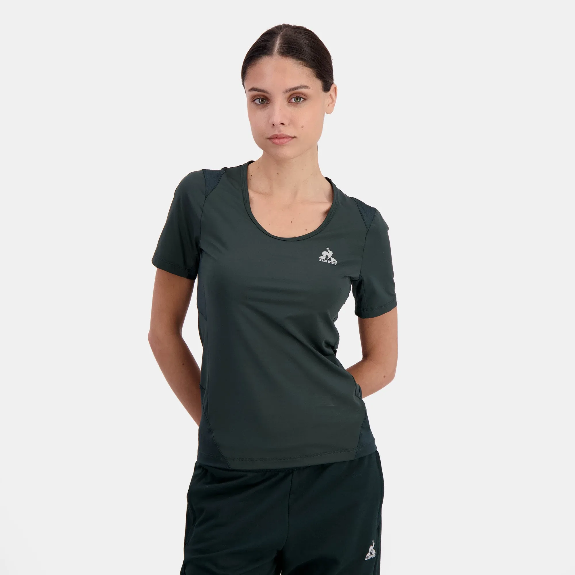 2410019-TRAINING LF Smartlayer SS N°1 W scarab | T-shirt Femme sold by Le Coq Sportif