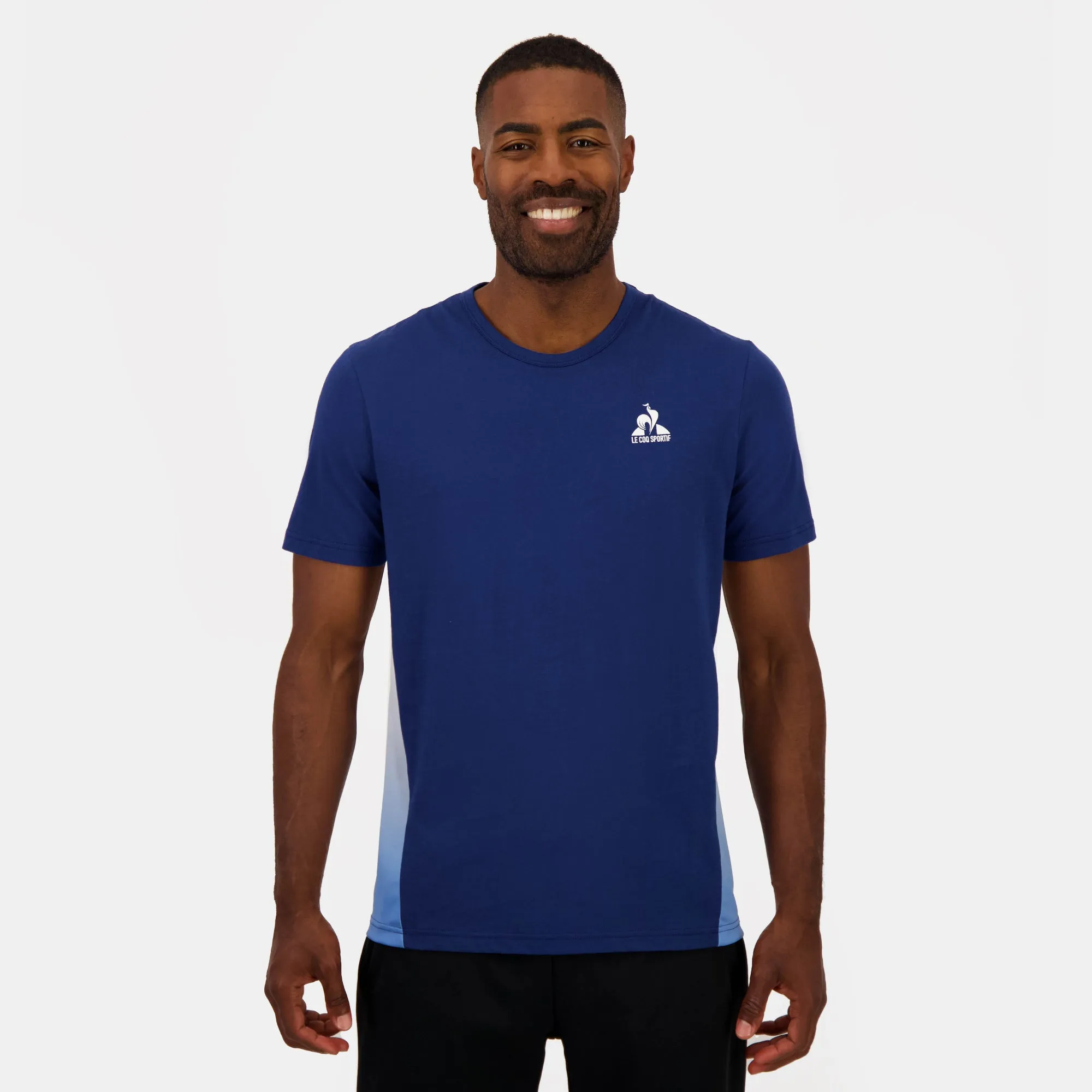 2510663-BAT SP Tee SS N°4 M estate blue | T-shirt Homme sold by Le Coq Sportif