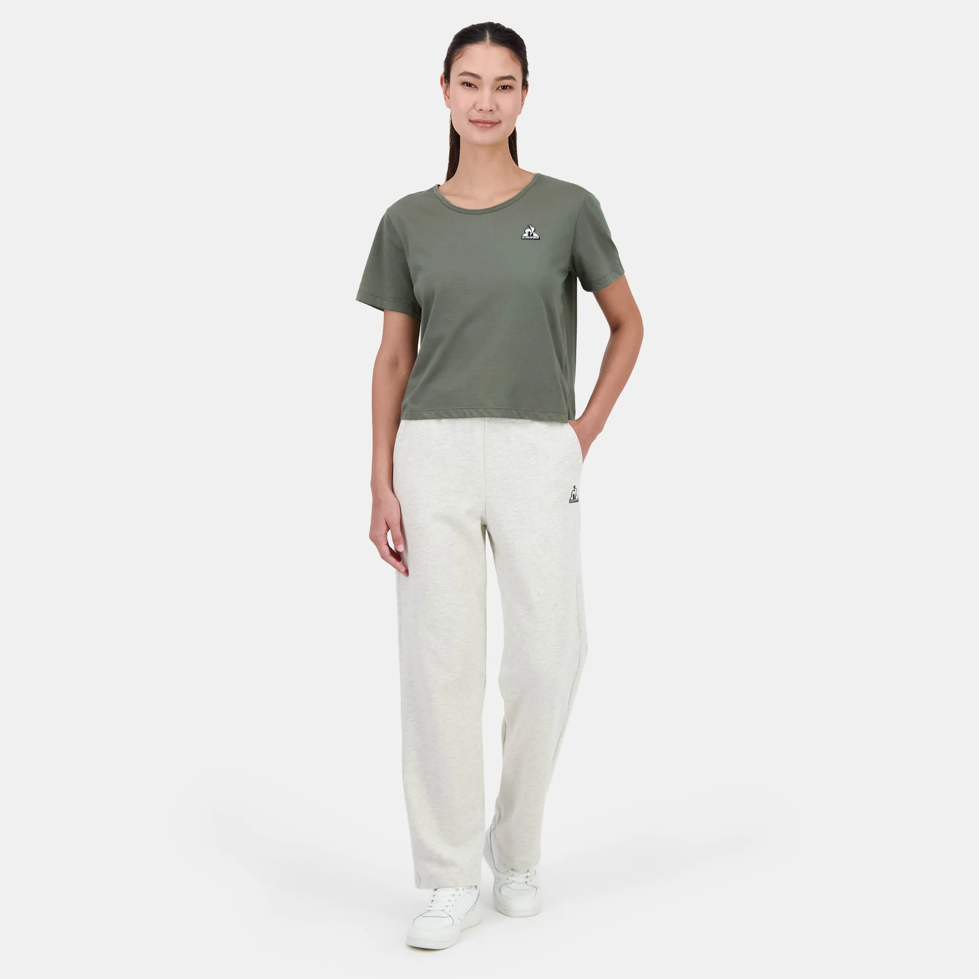 2520369-CONTEMPORAIN SP TEE SS N°1 W tea leaf | T-shirt Femme sold by Le Coq Sportif product image thumbnail 3