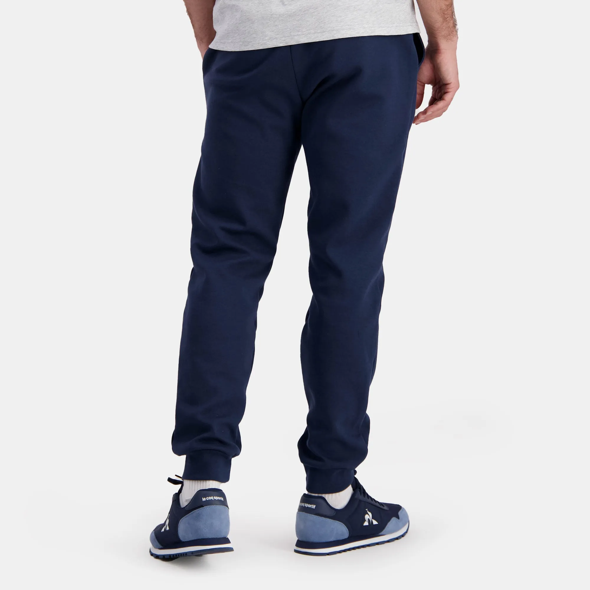 2423181-ESS Pant Regular N°1 M dress blues | Pantalon Regular bleu marine Homme sold by Le Coq Sportif product image thumbnail 2