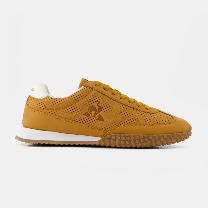 2610489-VELOCE NUBUCK oak buff | Chaussures VELOCE NUBUCK Homme sold by Le Coq Sportif