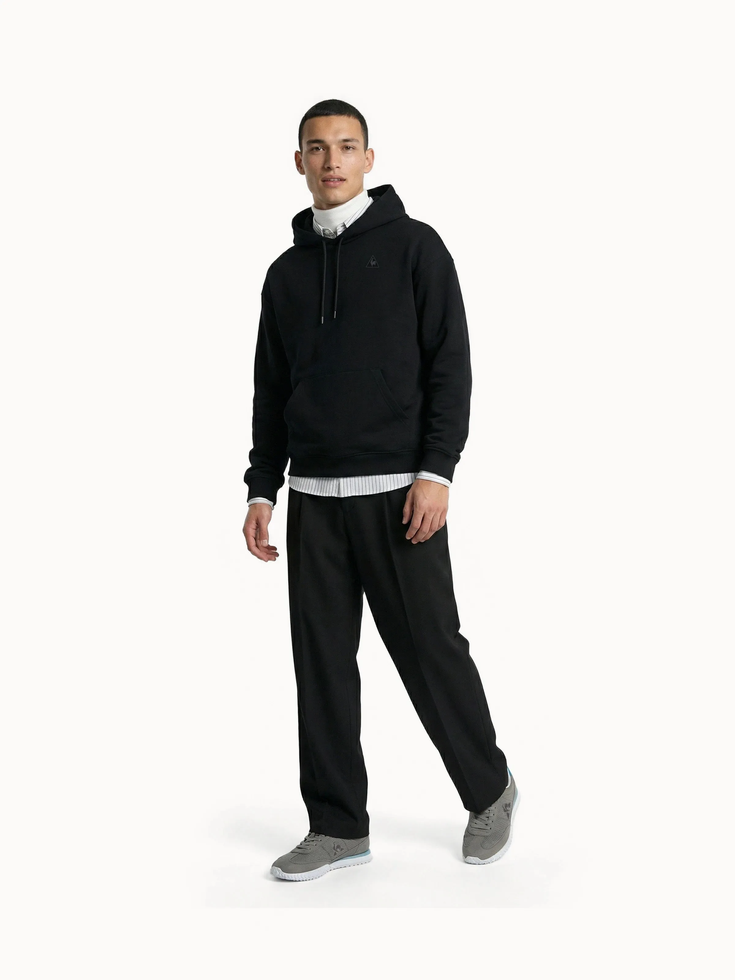Sweat à capuche relax double face et logo triangle sold by Le Coq Sportif product image thumbnail 4
