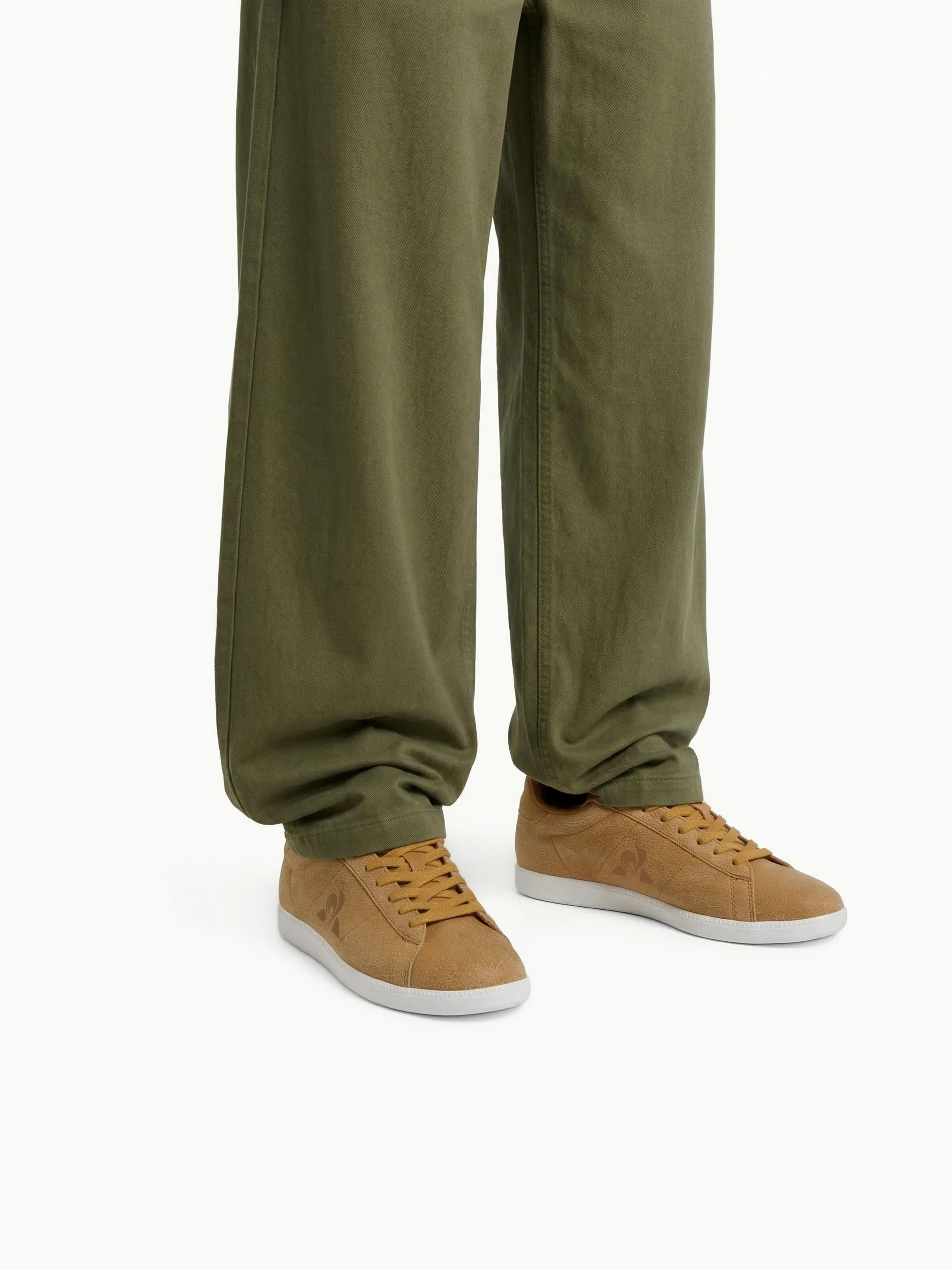 Basket de ville en cuir Courtset sold by Le Coq Sportif product image thumbnail 2