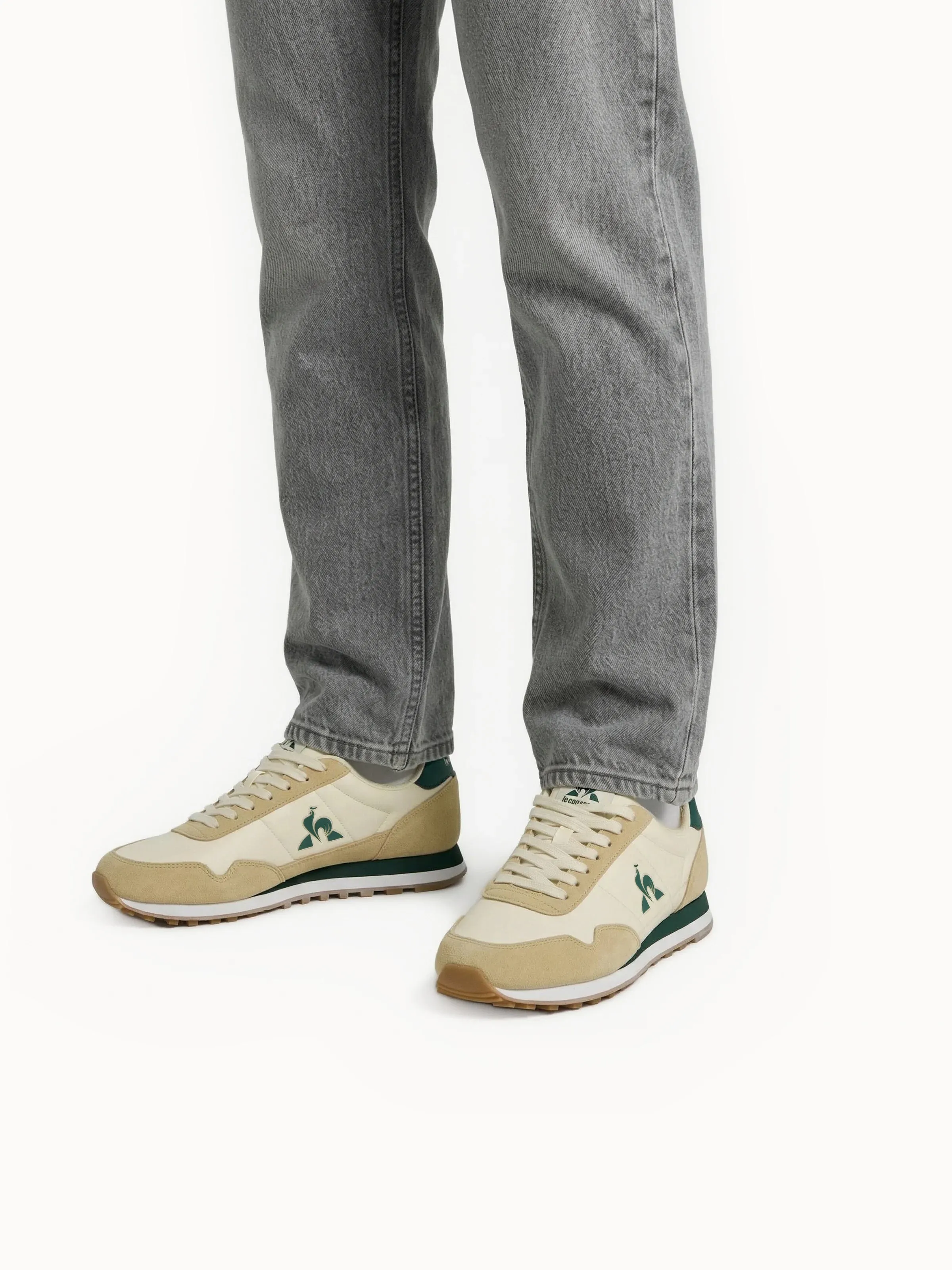 Basket retro-running en textile et suede Astra sold by Le Coq Sportif product image thumbnail 2