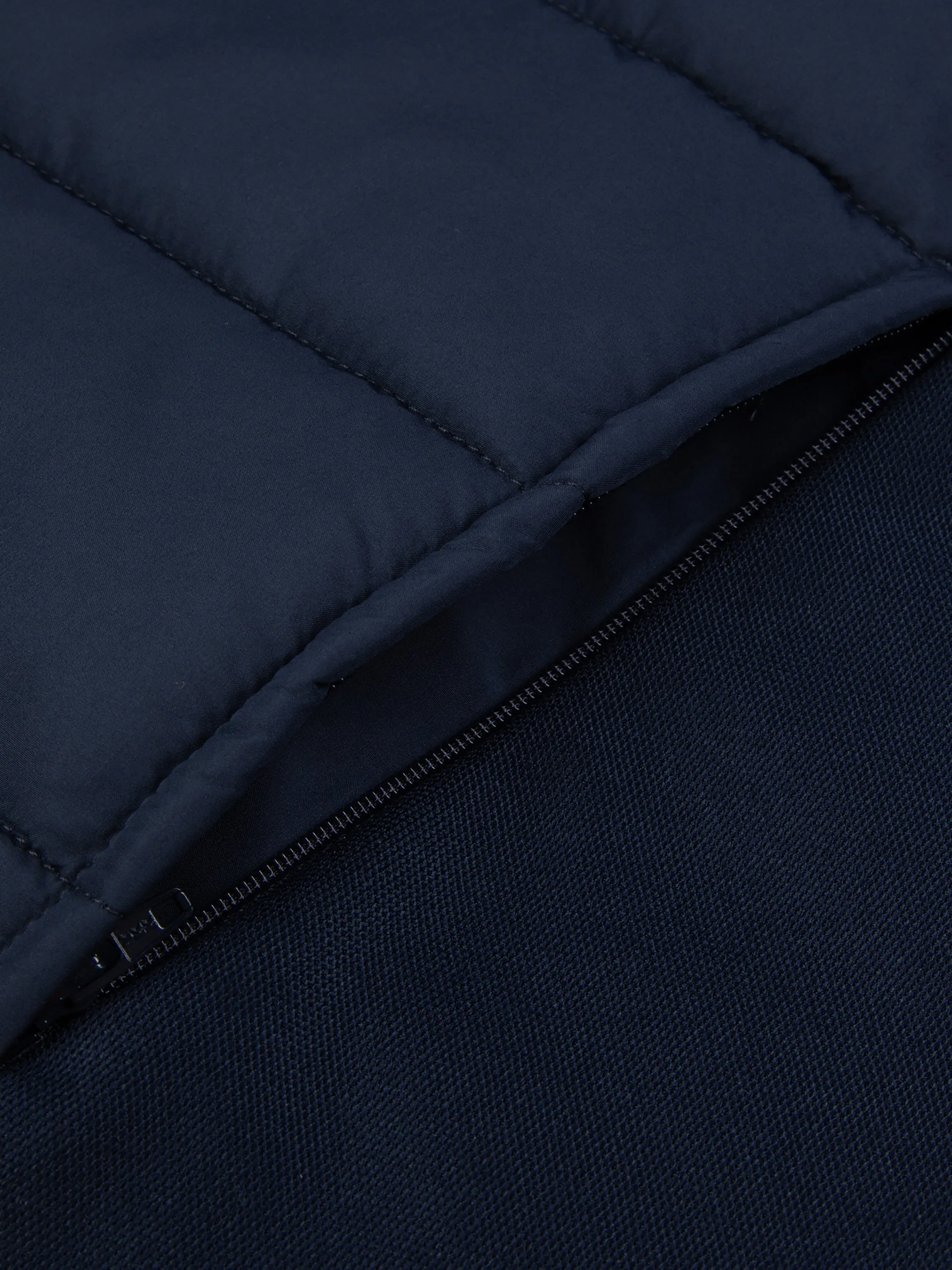 Veste zippée matelassée bi-matière avec détail tricolore sold by Le Coq Sportif product image thumbnail 5