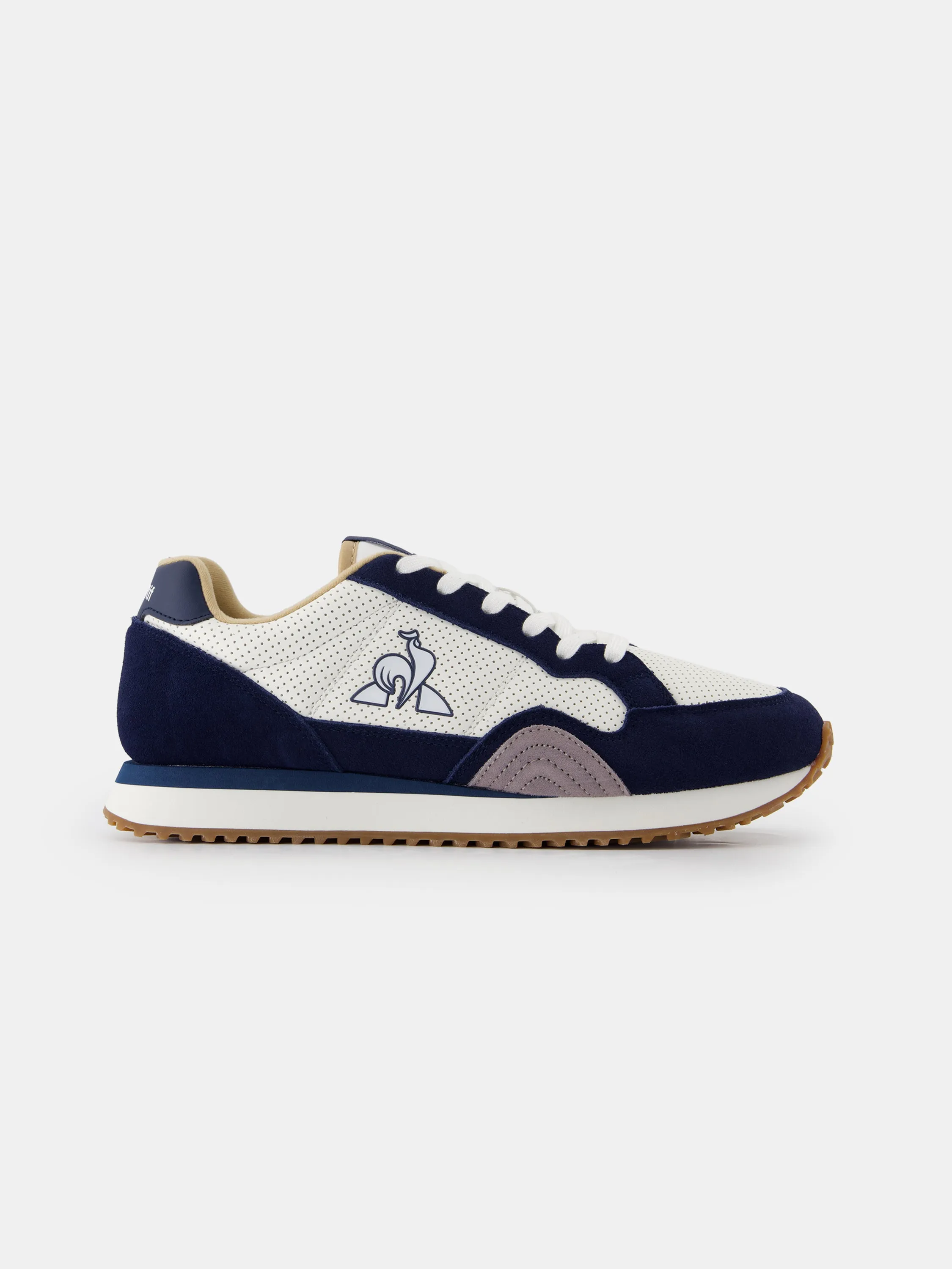 Sneakers rétro-running en cuir perforé et suede Jet Star sold by Le Coq Sportif