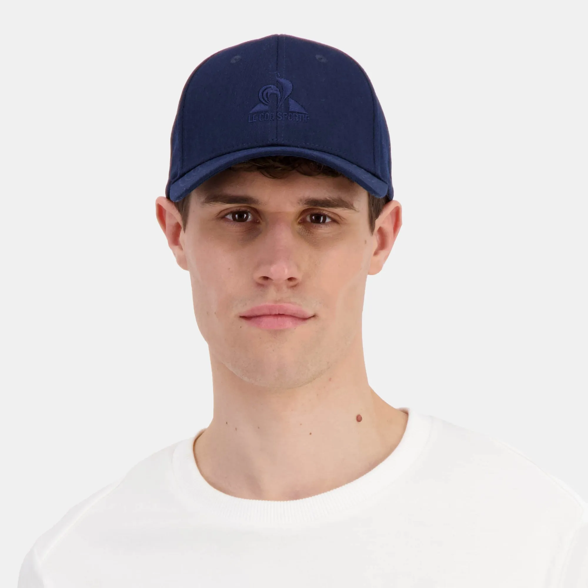 2410661-ESS T/T CAP N°1 dark velvet | Casquette Unisexe sold by Le Coq Sportif product image thumbnail 3