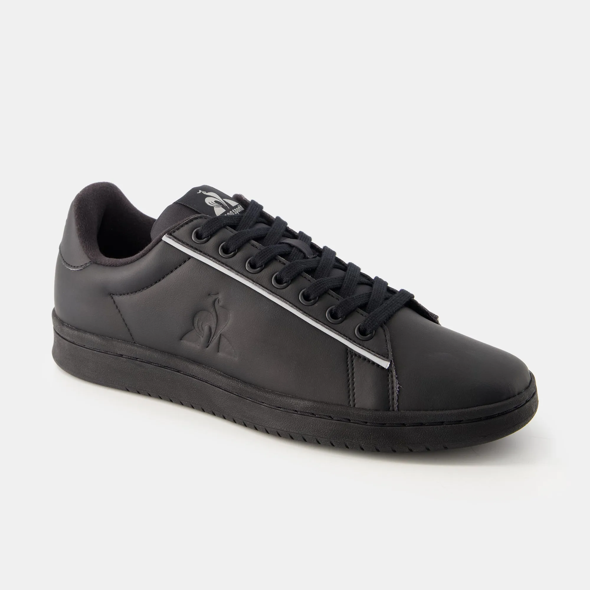 2410485-LCS COURT CLEAN triple black | Chaussures LCS COURT CLEAN Unisexe sold by Le Coq Sportif product image thumbnail 2