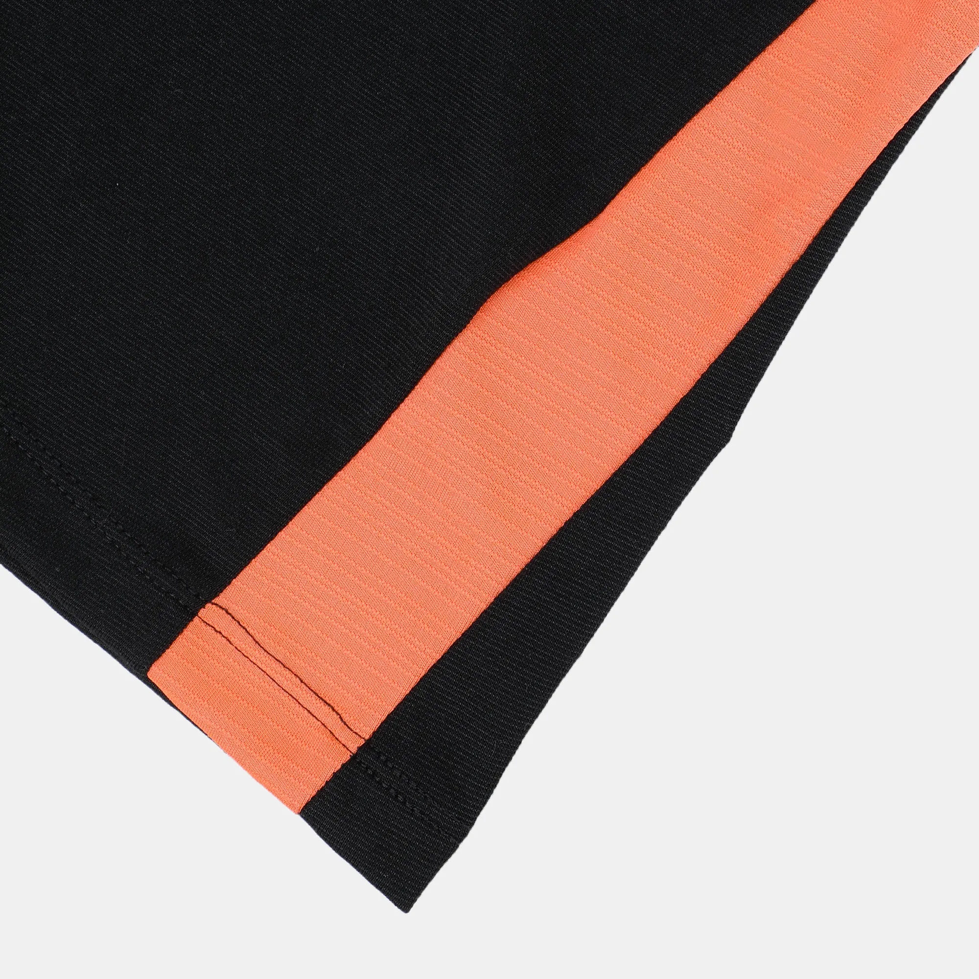 2410233-TRAINING Tee SS N°1 W black/orange perf | T-shirt Femme sold by Le Coq Sportif product image thumbnail 4