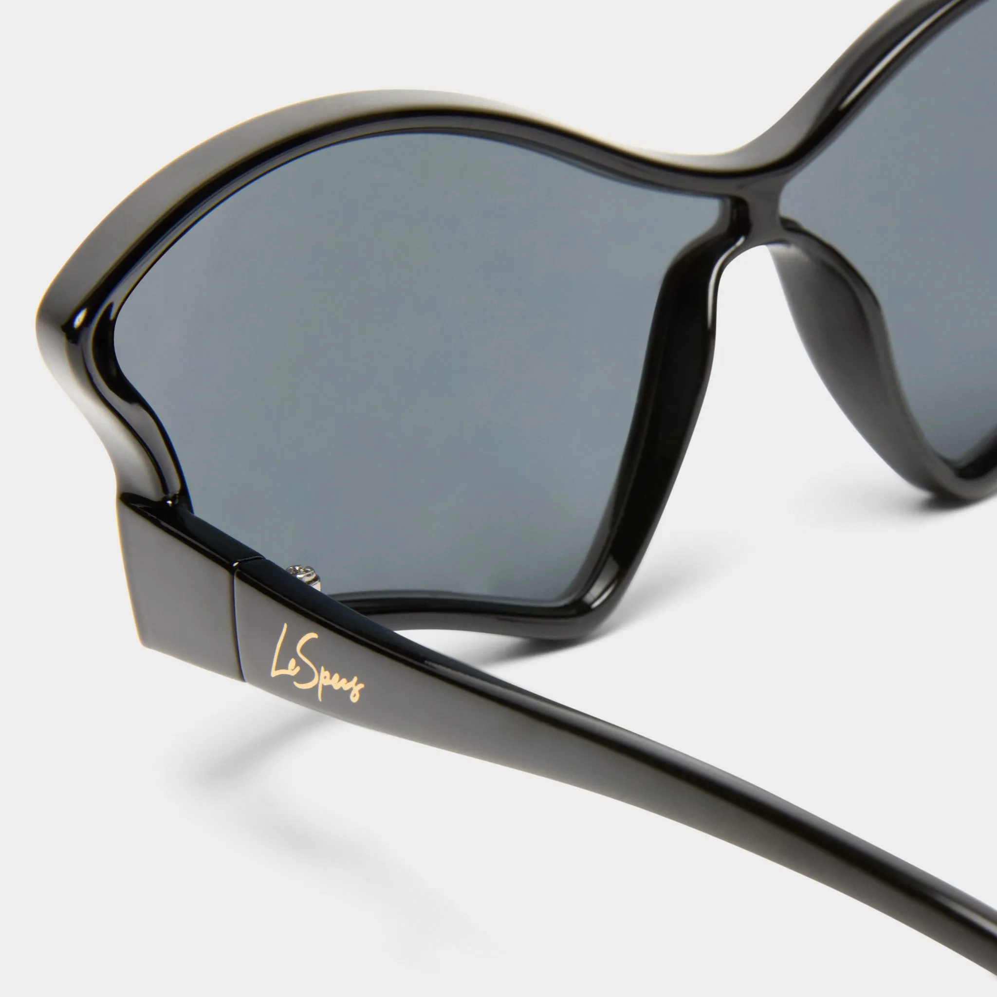 TAILFIN | BLACK sold by Le Specs product image thumbnail 4