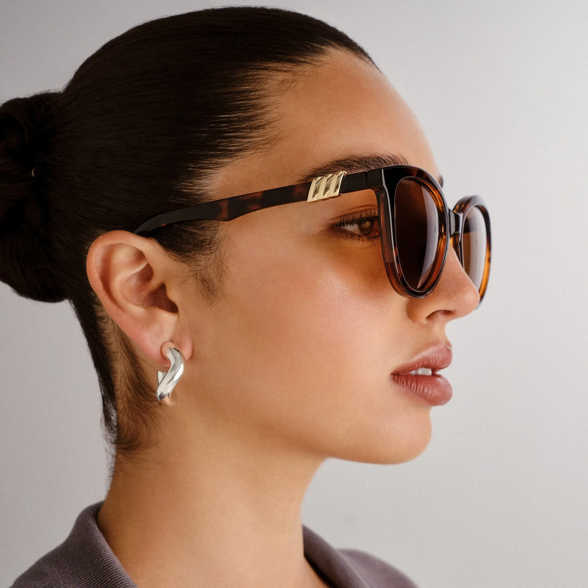 THE MUSE | TORT sold by Le Specs product image thumbnail 5