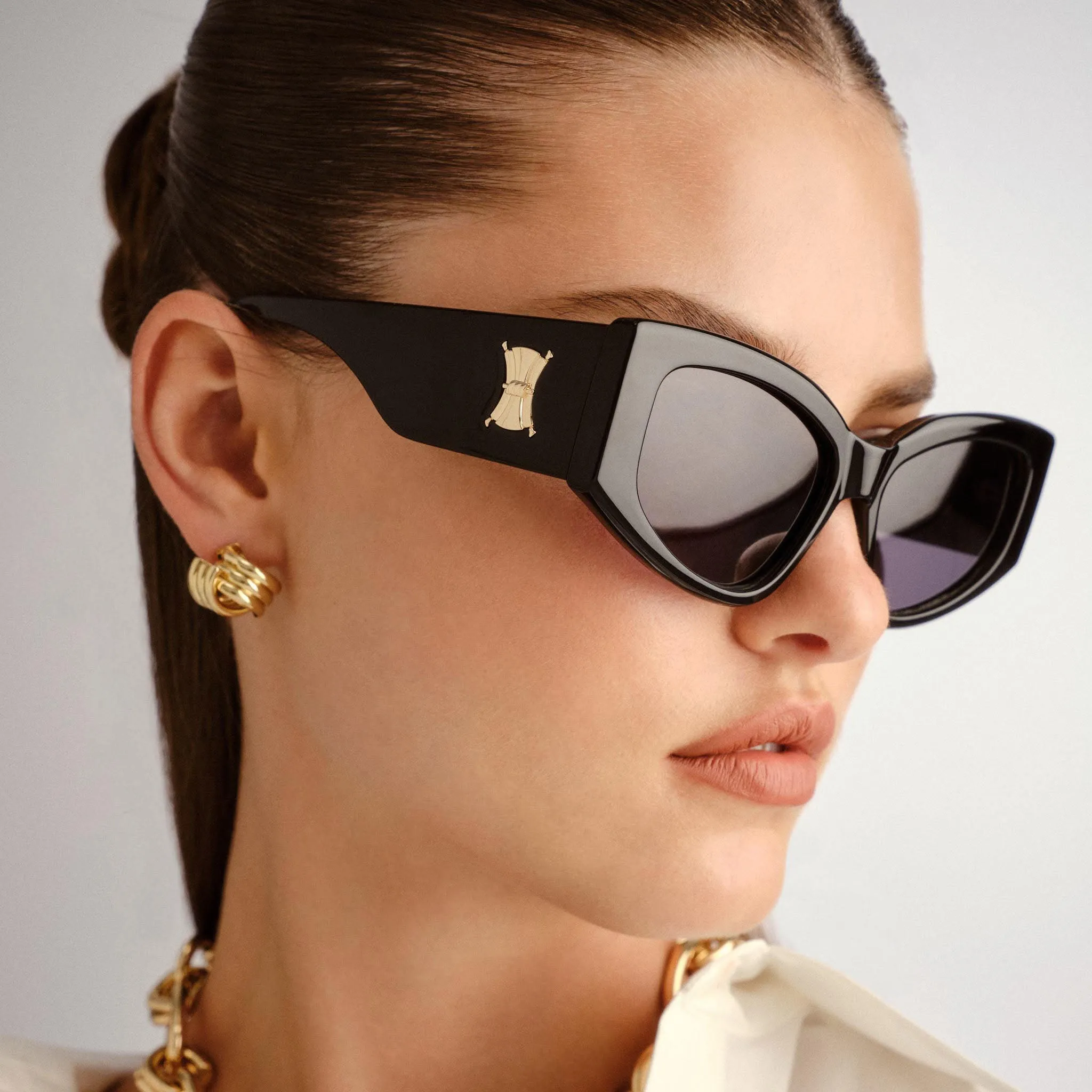 THE HAUNTING | BLACK POLARIZED sold by Le Specs product image thumbnail 5