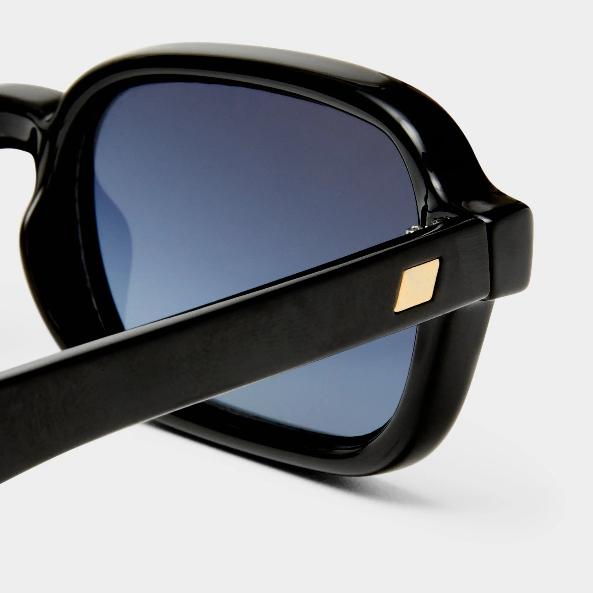 PILFERER | BLACK SMOKE GRAD sold by Le Specs product image thumbnail 3