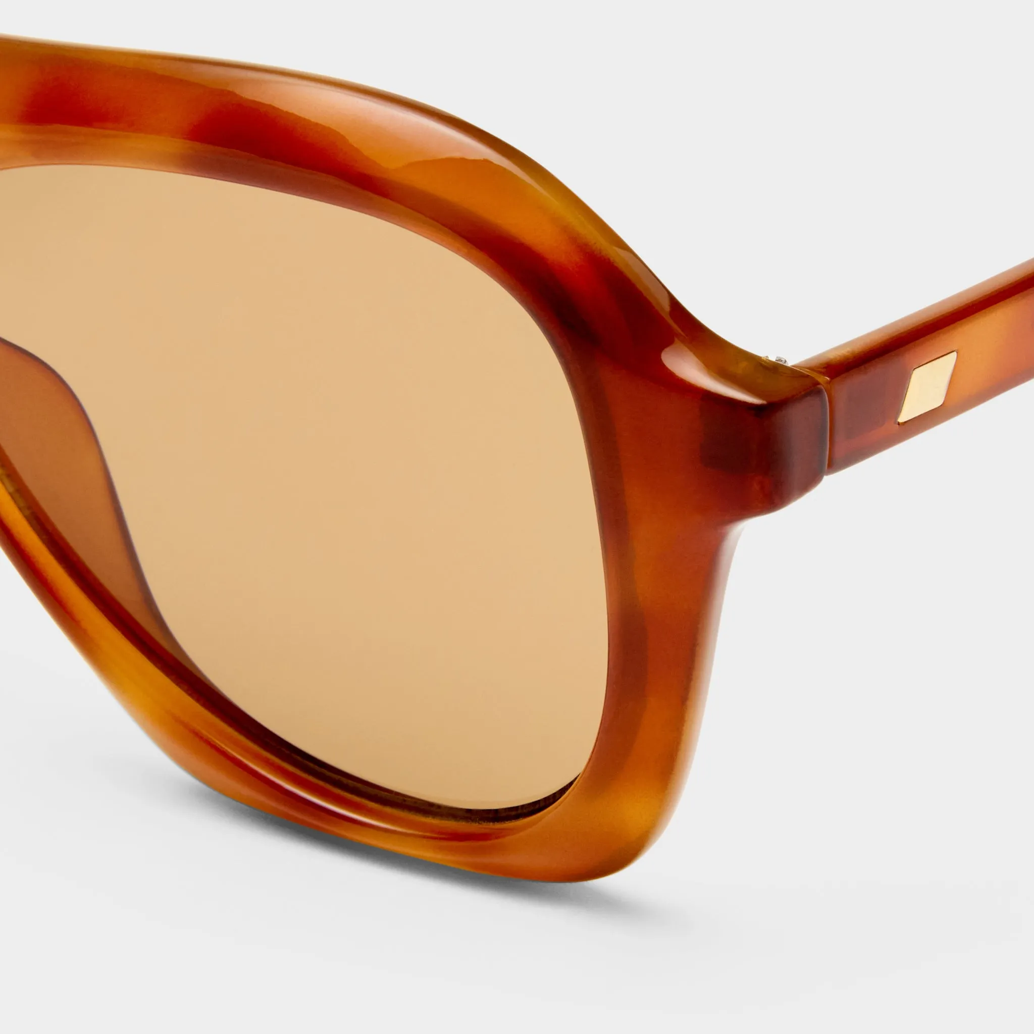 DRIZZLE | VINTAGE TORT TAN TINT sold by Le Specs product image thumbnail 3