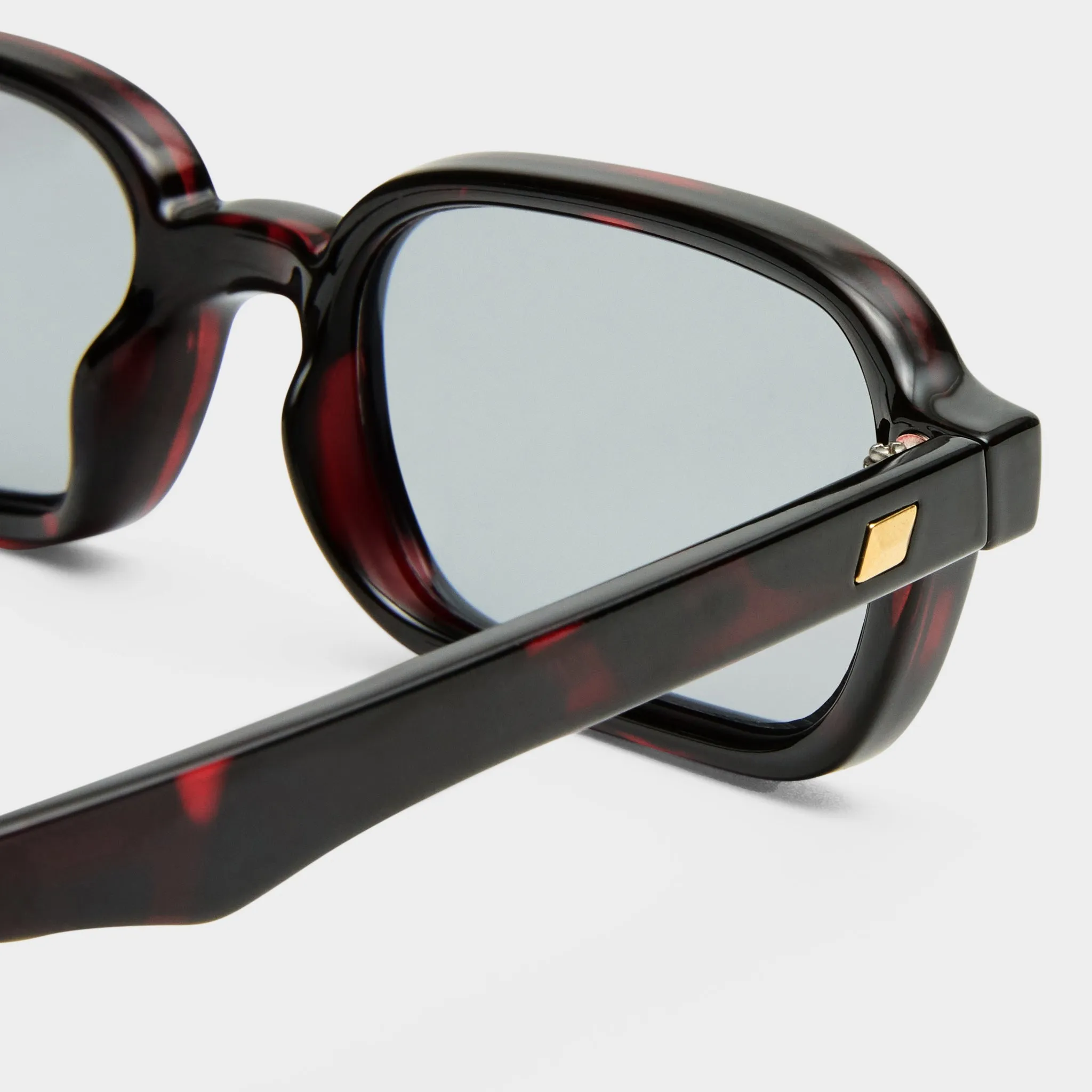 PILFERER | CHERRY TORT sold by Le Specs product image thumbnail 4