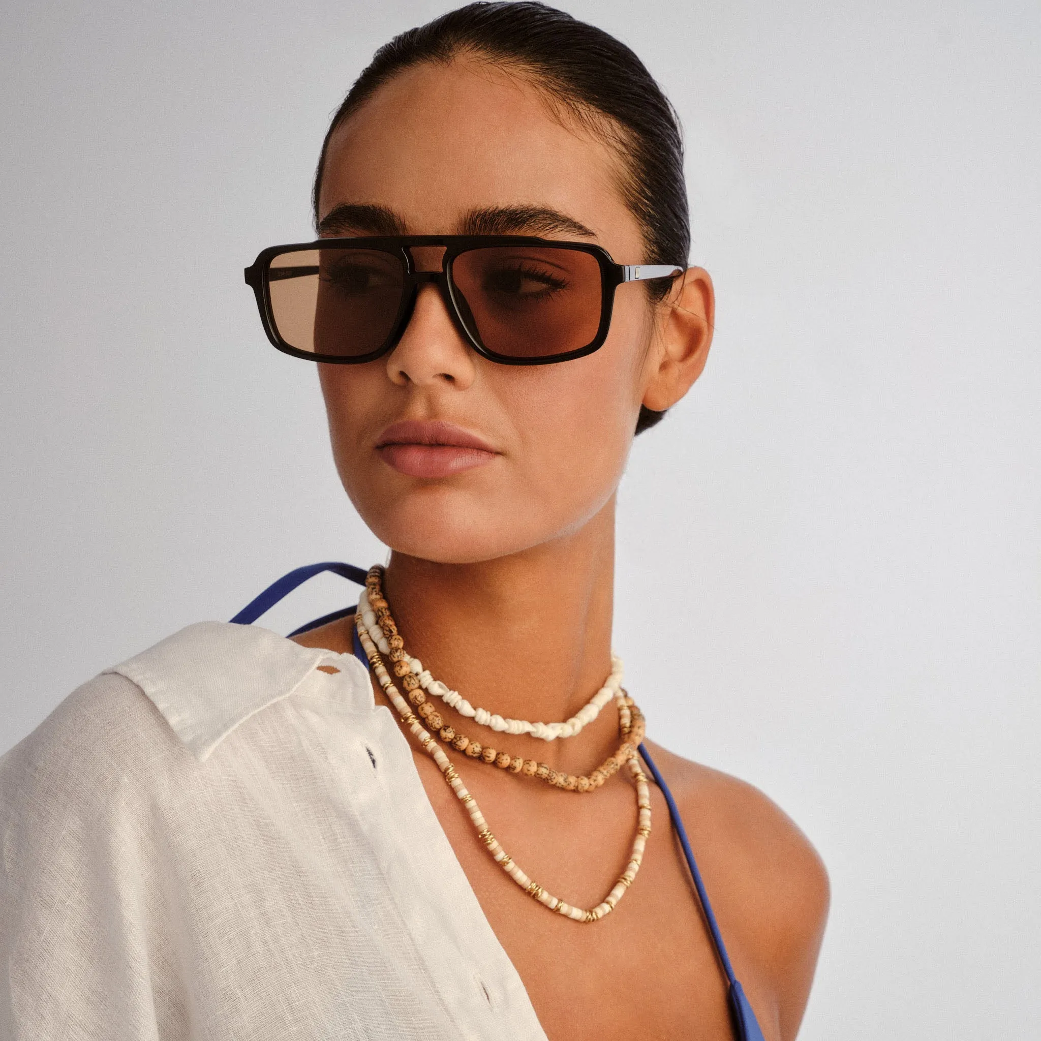 LE GARS + | BLACK LIGHT BROWN MONO sold by Le Specs product image thumbnail 5