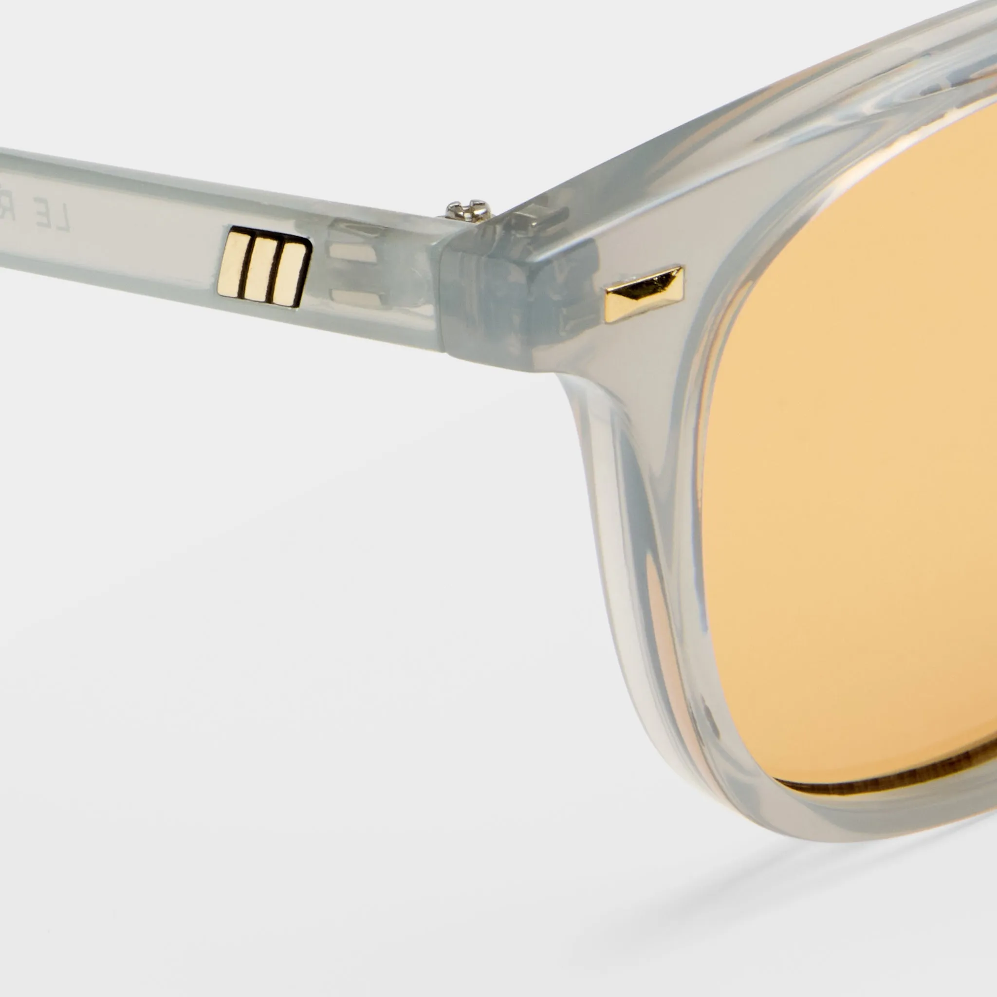 LE RESOLU | CLOUD sold by Le Specs product image thumbnail 4