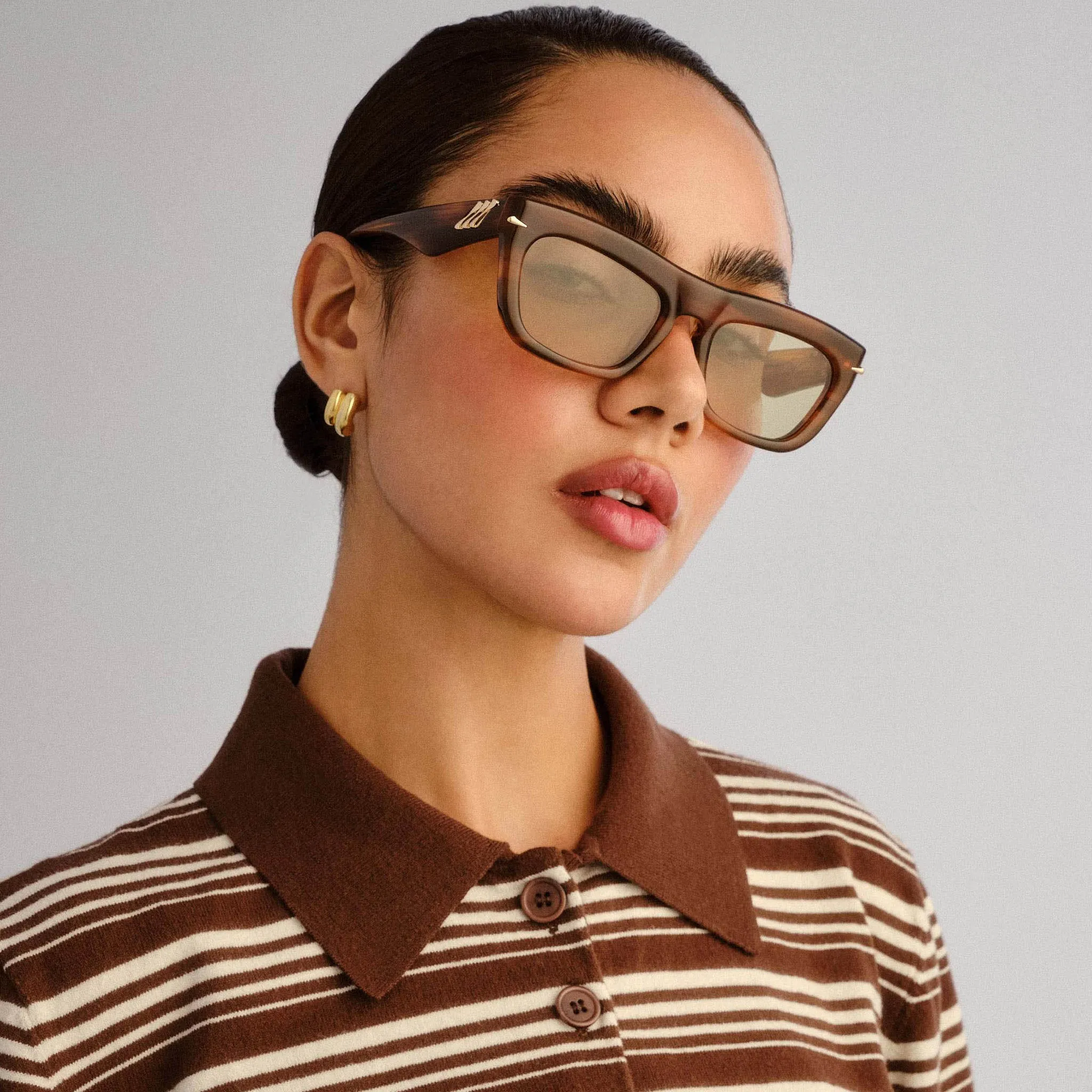 NUMERO NUEVE | TEAK sold by Le Specs product image thumbnail 2