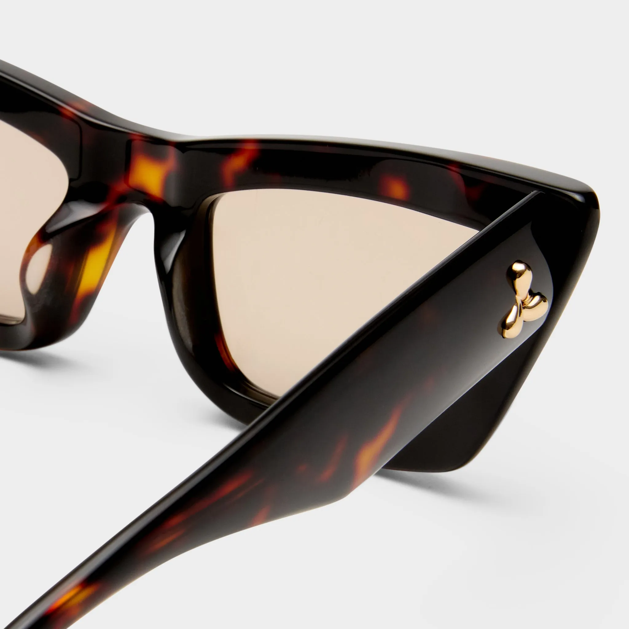 LUCIA | TORTOISESHELL sold by Le Specs product image thumbnail 4