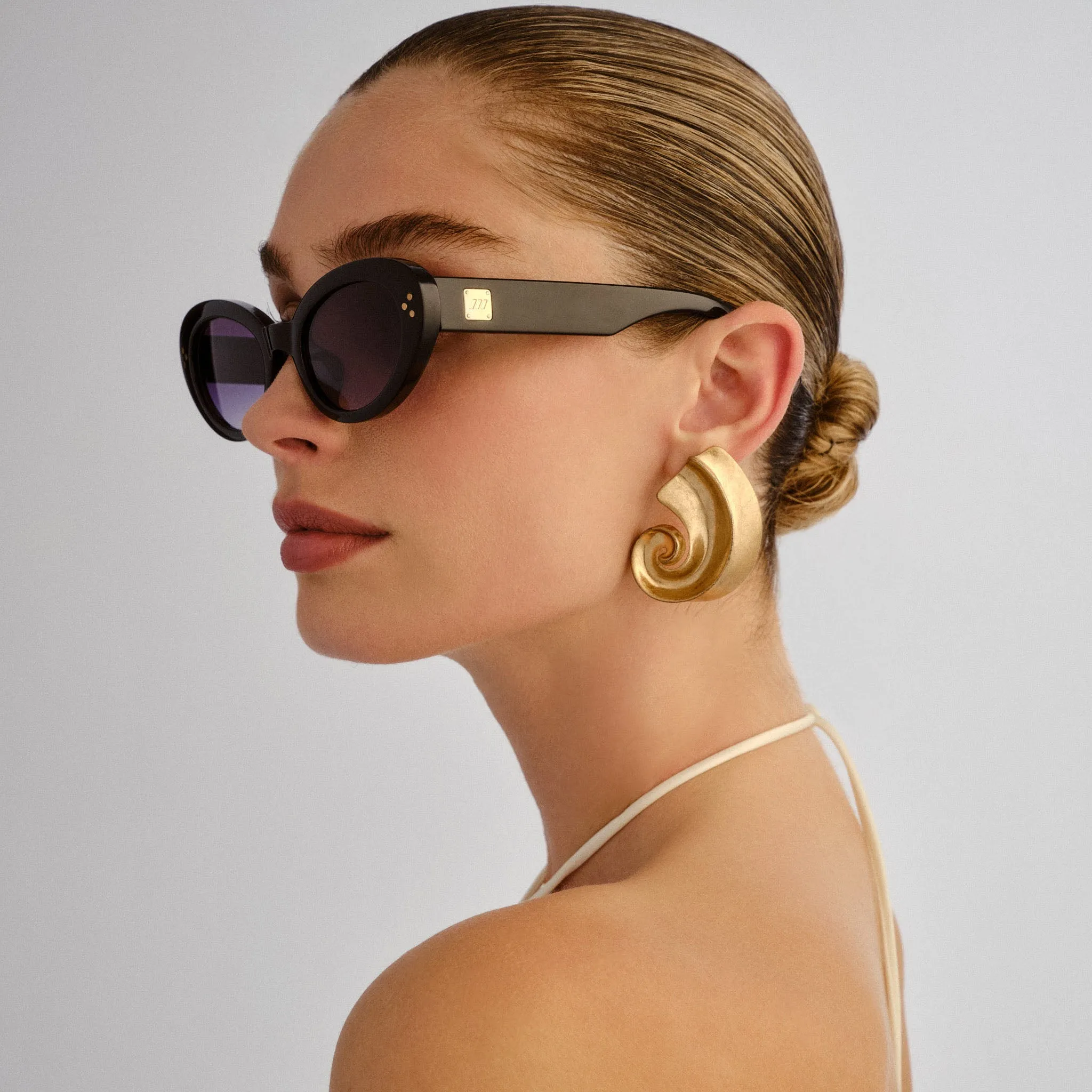 TOOTSIE + | BLACK sold by Le Specs product image thumbnail 5