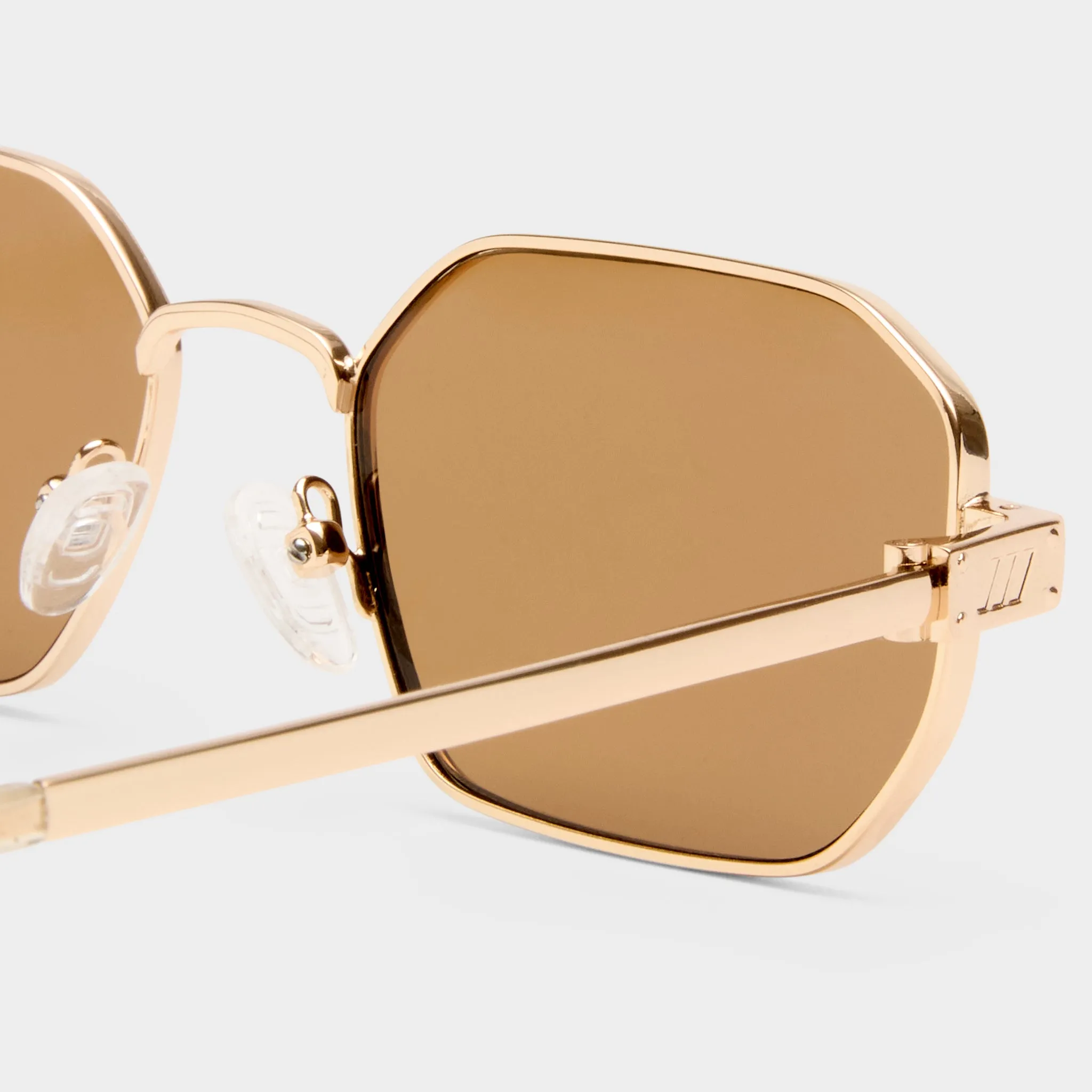 MYTHIC | GOLD LIGHT BROWN MONO sold by Le Specs product image thumbnail 4