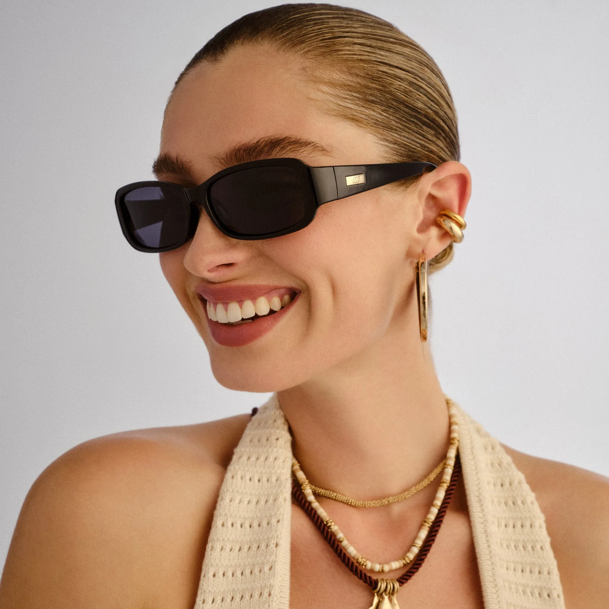 GIGGLEMUG | BLACK POLARIZED sold by Le Specs product image thumbnail 2