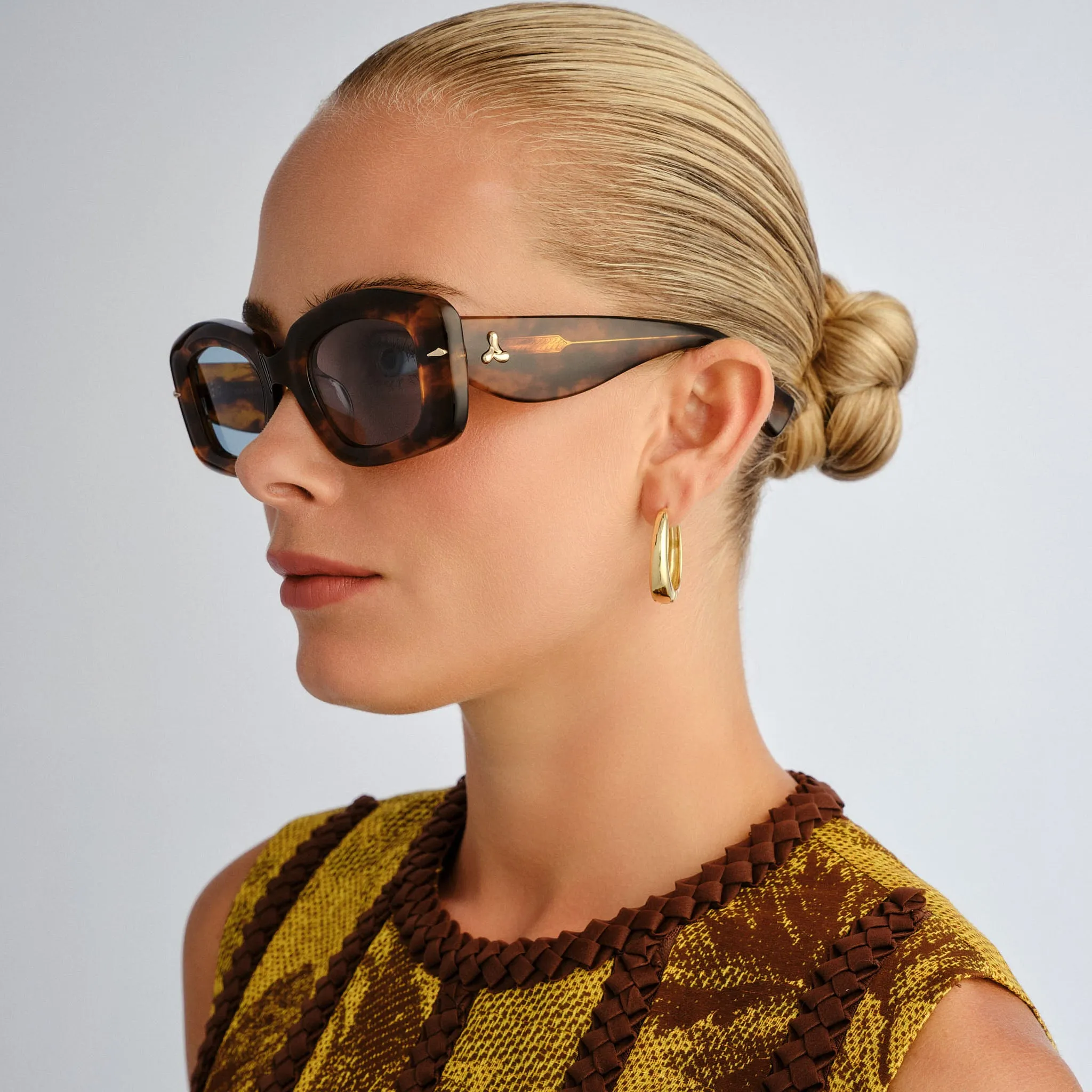 CELESTINA | HAZE TORTOISESHELL sold by Le Specs product image thumbnail 5