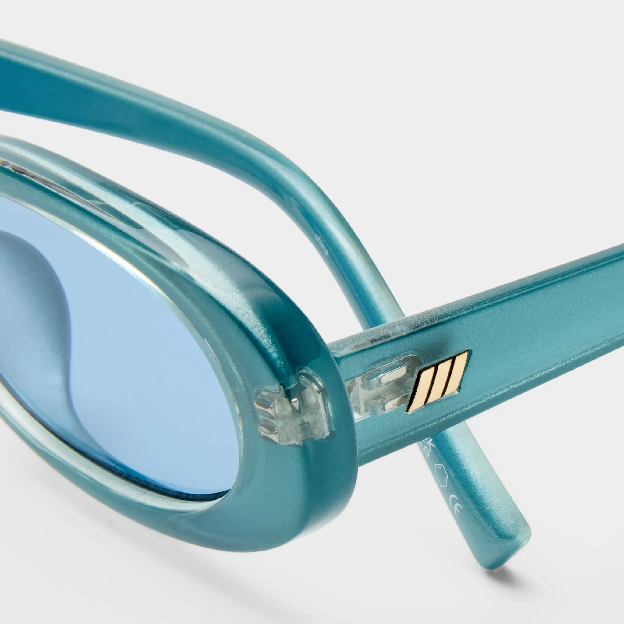 OUTTA LOVE + | BLUE PEARL sold by Le Specs product image thumbnail 4