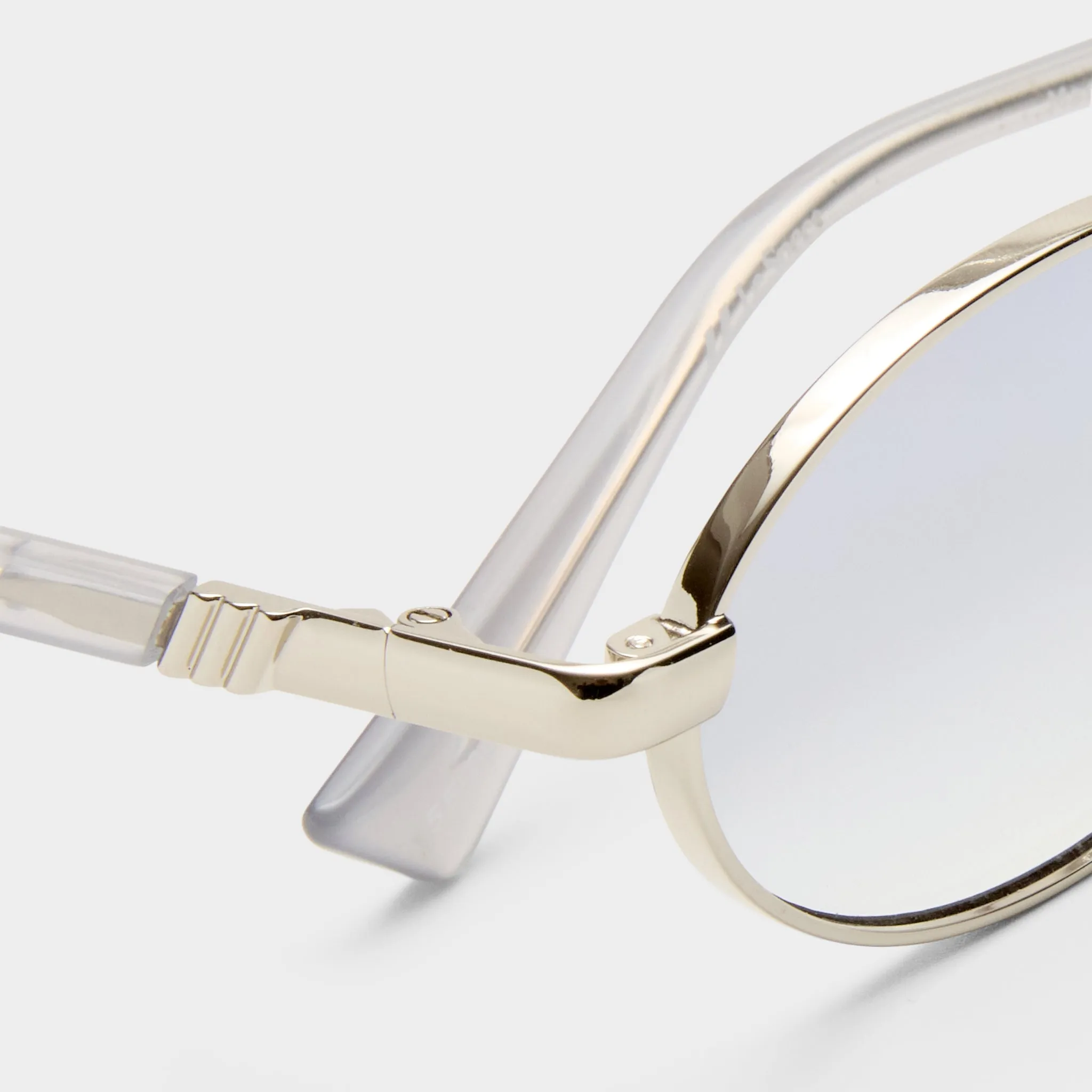 ICICLE | SILVER SMOKE GRAD sold by Le Specs product image thumbnail 4