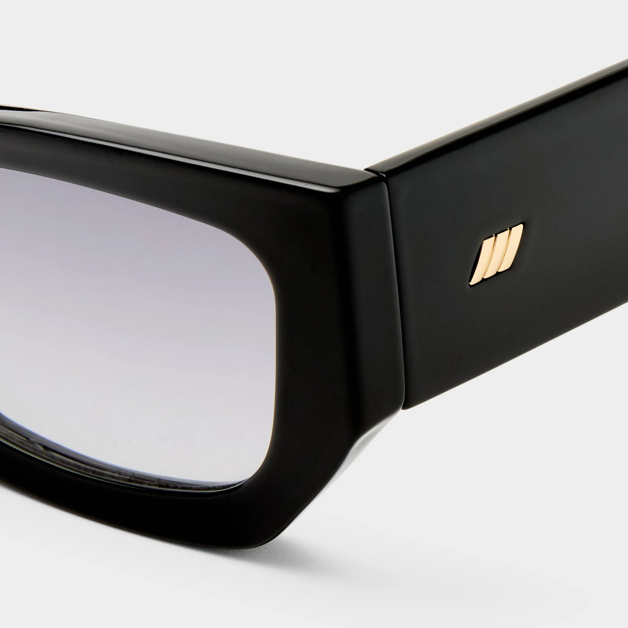 BEACHCOMBER | BLACK SMOKE GRAD sold by Le Specs product image thumbnail 4