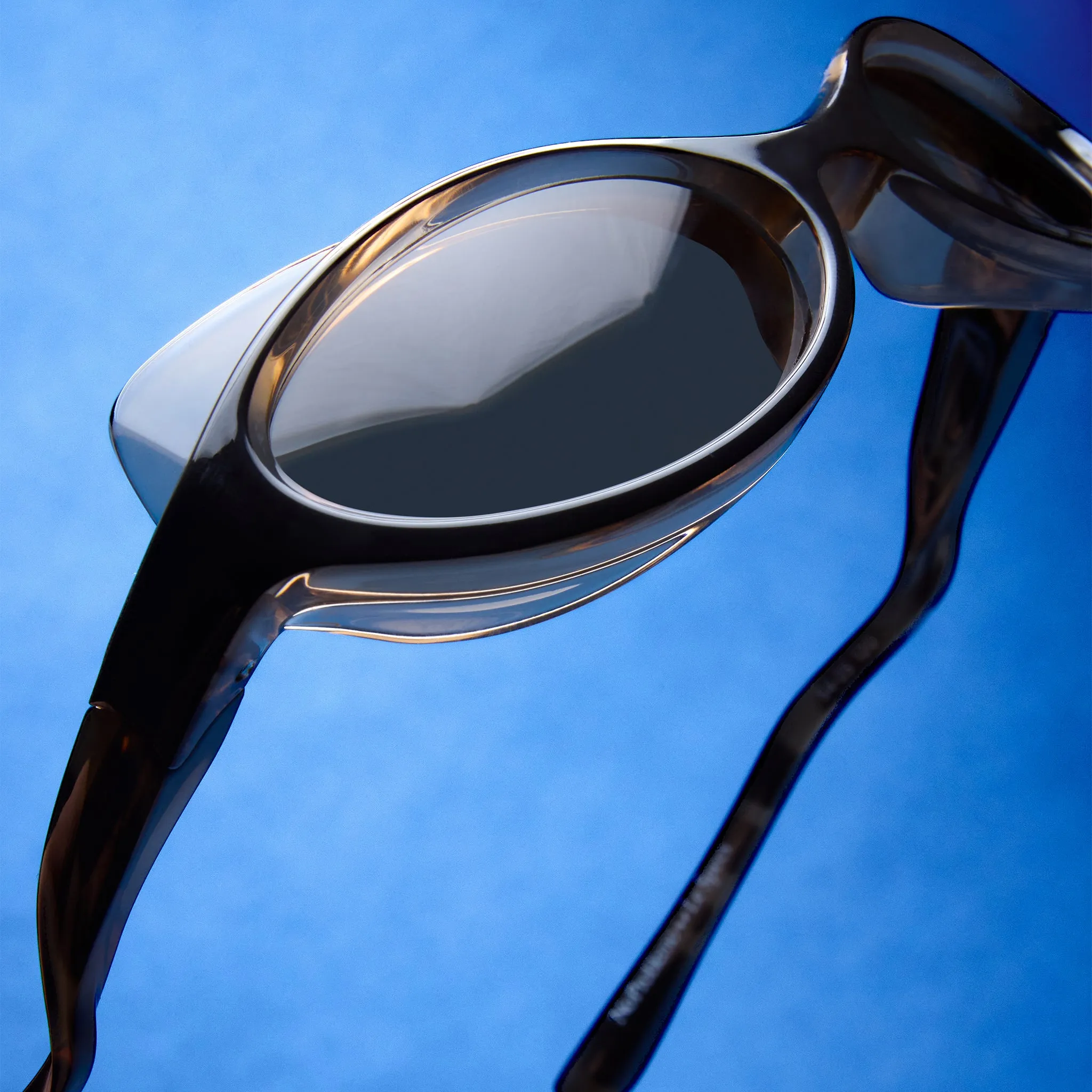 LYRA | TORTOISESHELL sold by Le Specs product image thumbnail 2