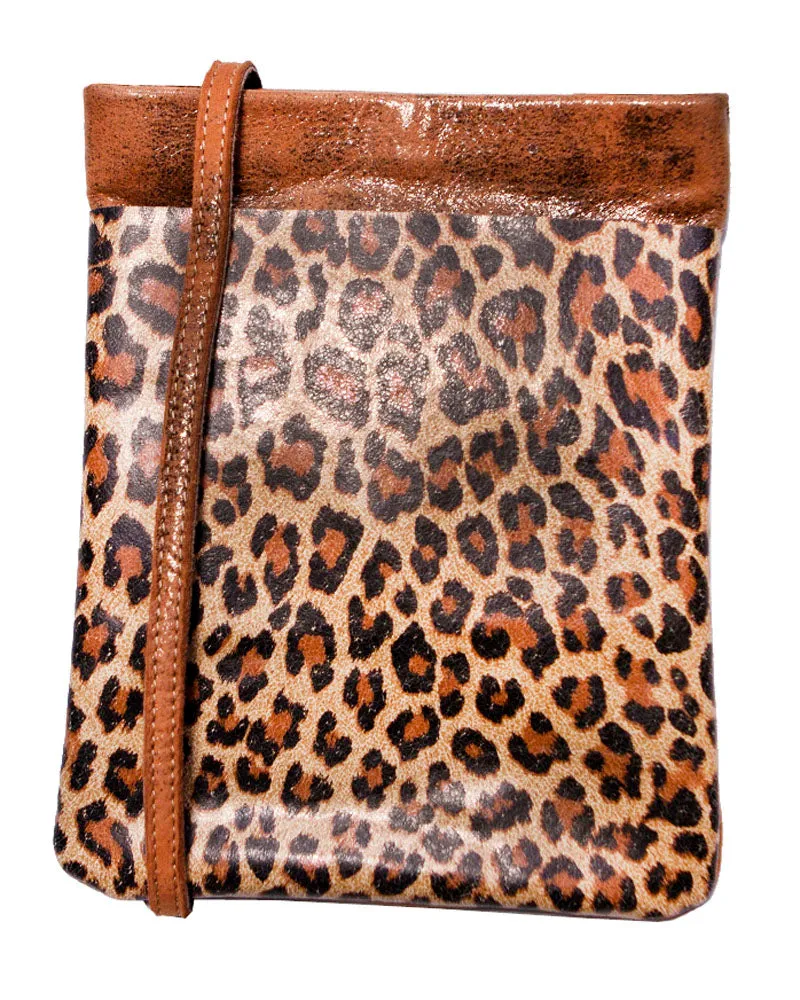 Monroe Cell Pouch sold by Leatherock product image thumbnail 2