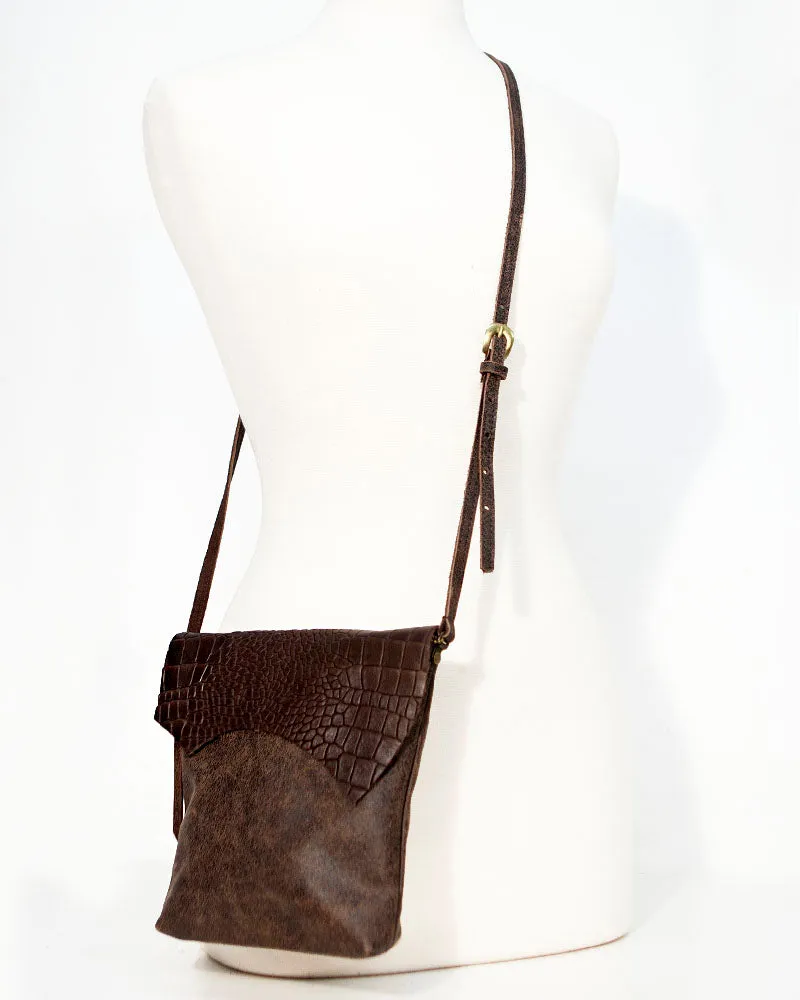 Wesley Crossbody sold by Leatherock product image thumbnail 3