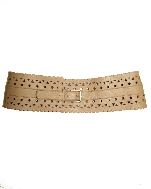 *Scalloped Edge Corset-Belt sold by Leatherock