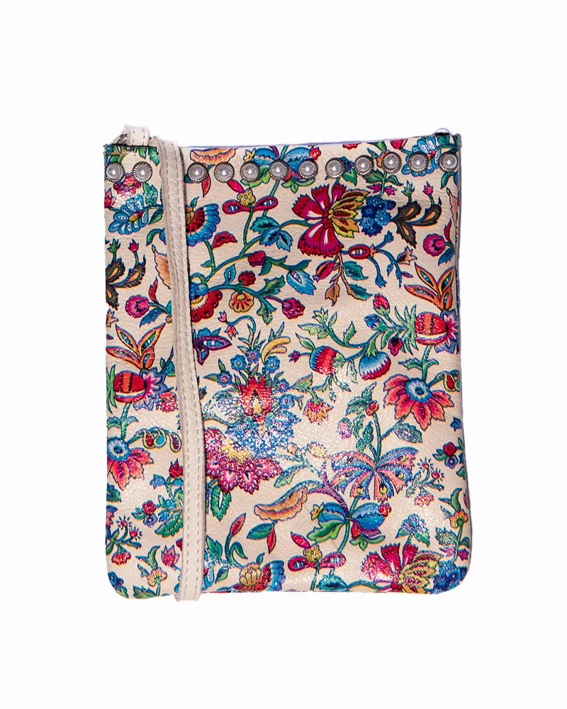 Alana Cell Pouch sold by Leatherock