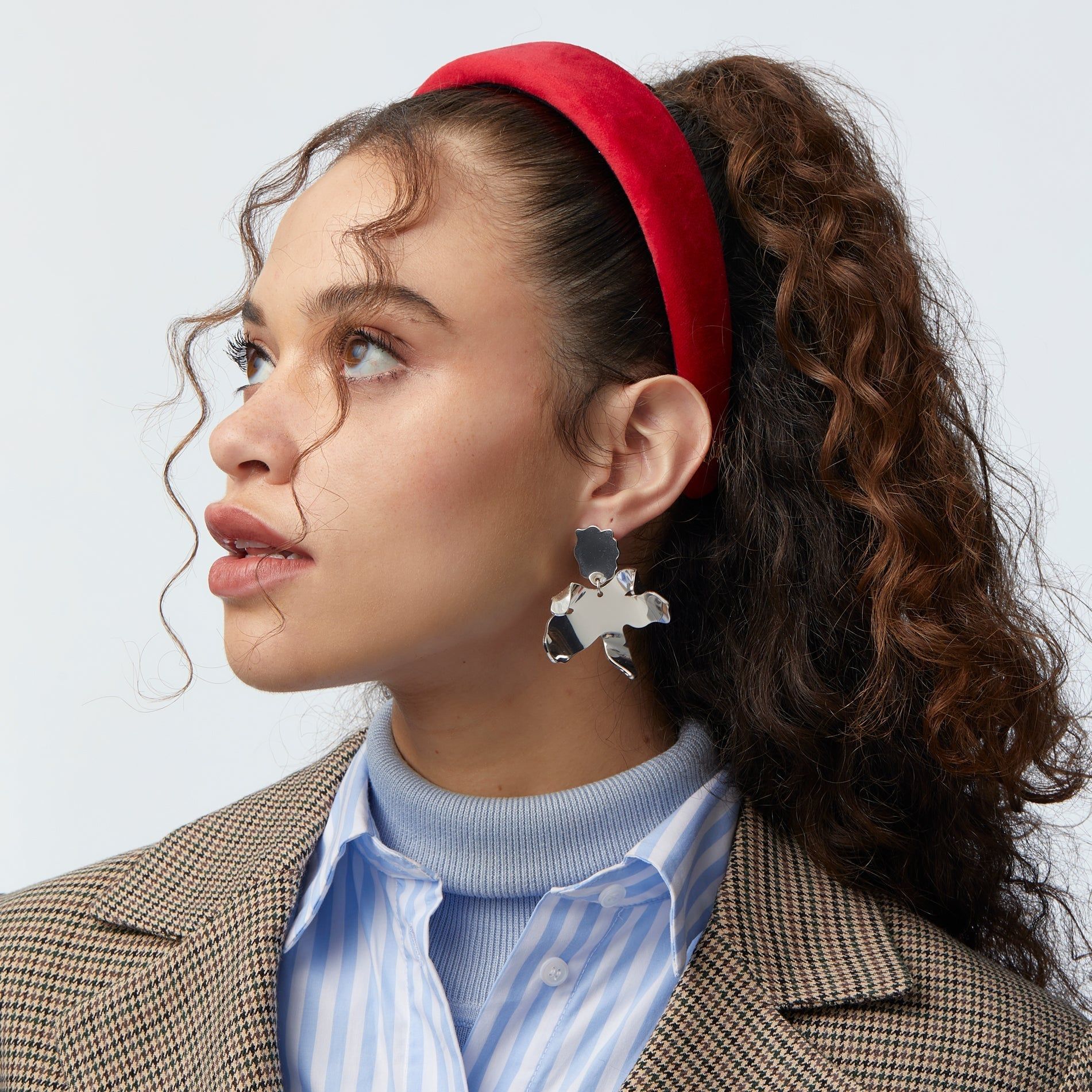 CRIMSON VELVET ALICE HEADBAND sold by Lele Sadoughi product image thumbnail 4