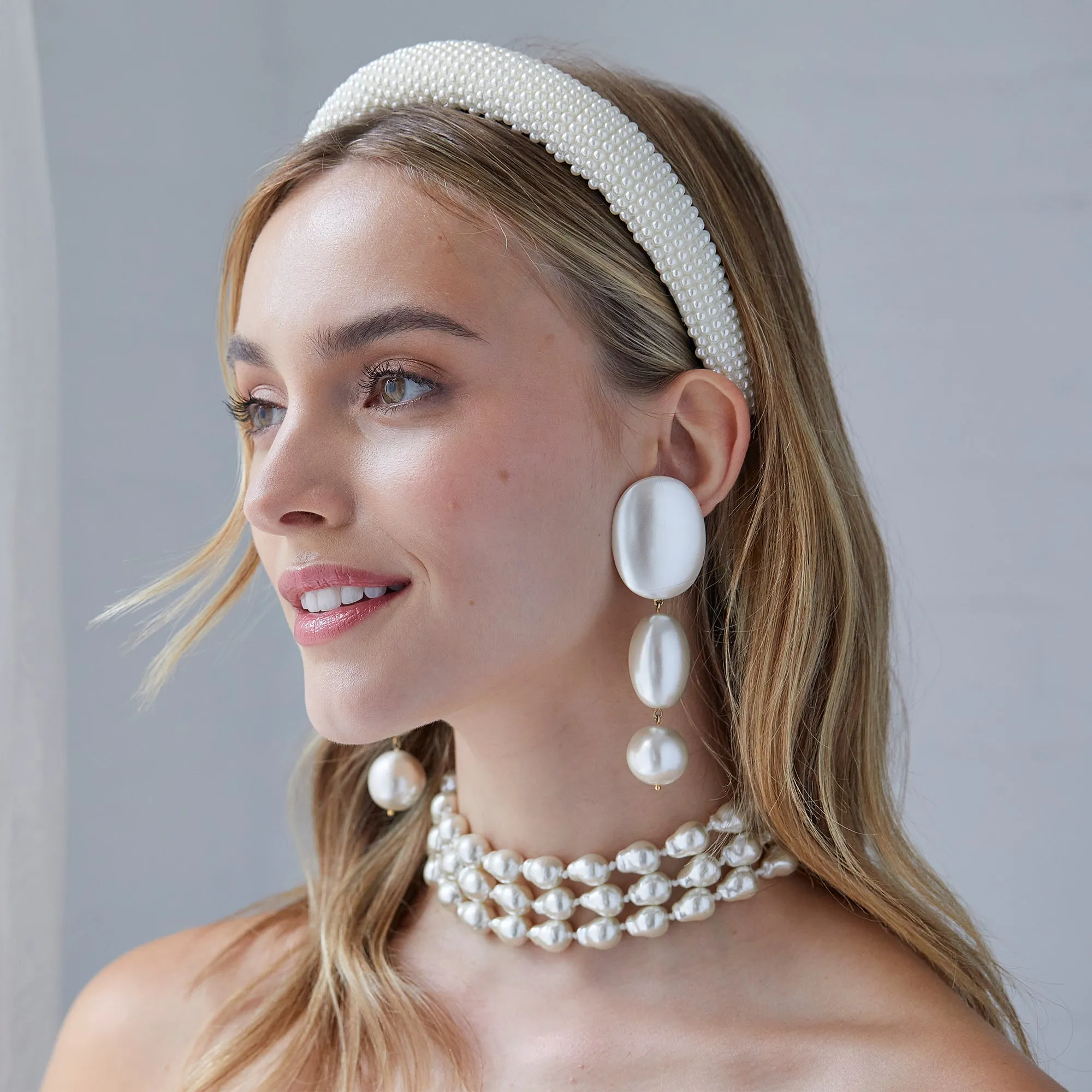 ALL OVER PEARL ALICE HEADBAND sold by Lele Sadoughi product image thumbnail 2