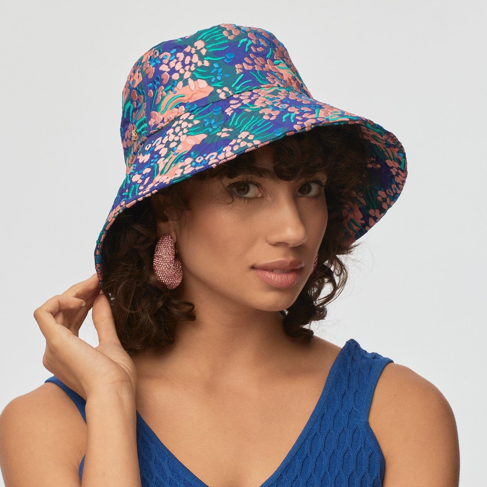 Lele sadoughi women’s LEOPARD EMBROIDERED LONG BRIM BUCKET HAT Tenley in Leopard main image 4