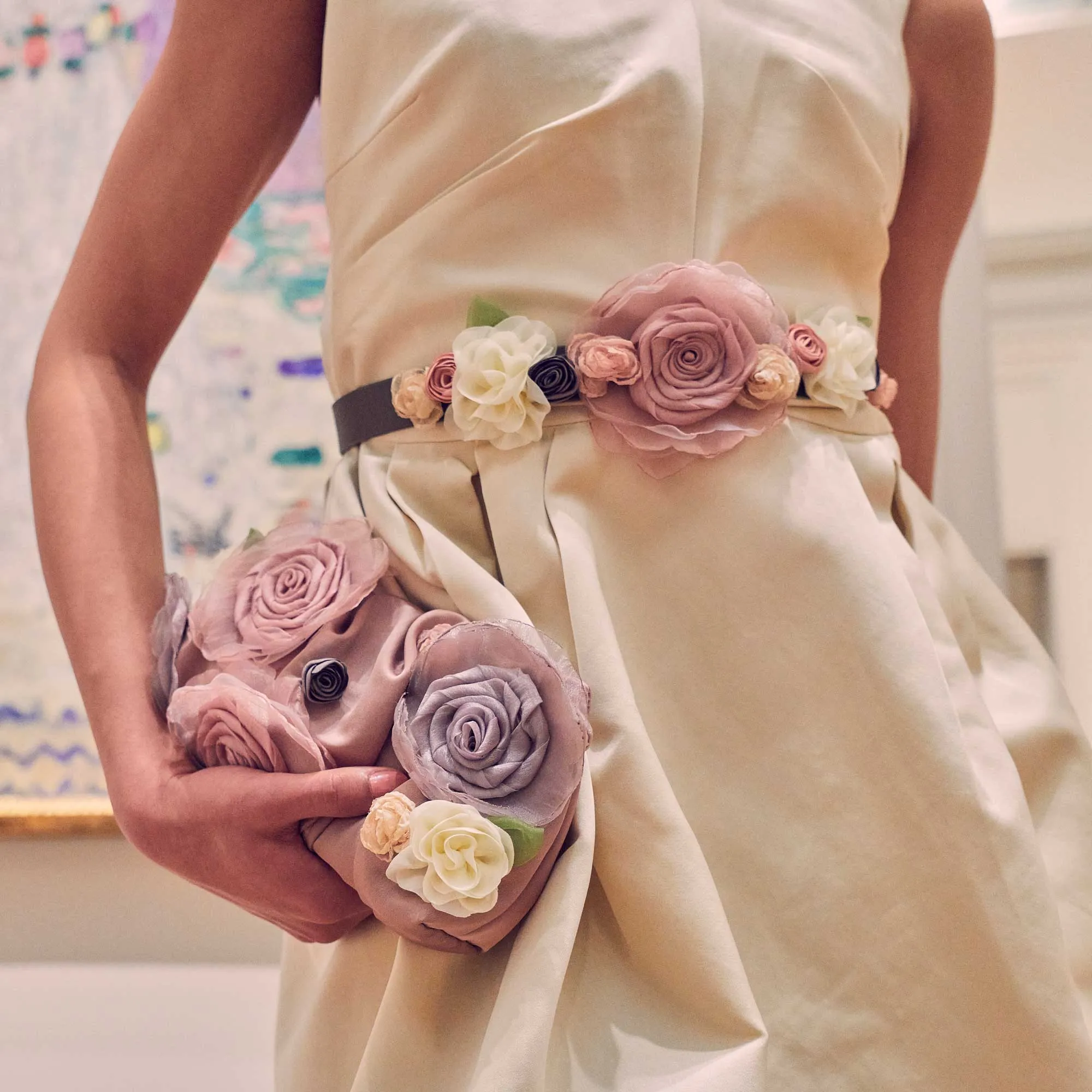 PRIMAVESI PASTEL THE MET X LELE KLIMT BOUQUET BELT sold by Lele Sadoughi product image thumbnail 2