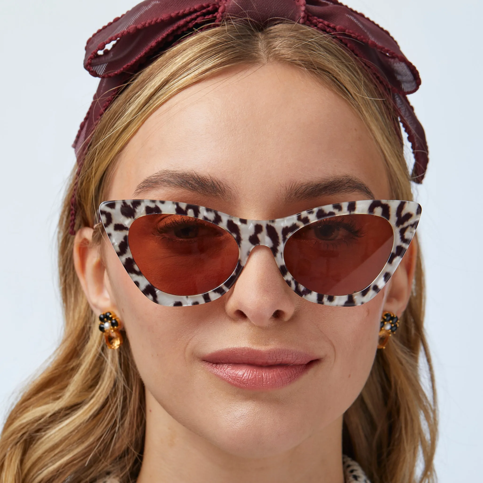 LEOPARD DOWNTOWN CAT-EYE SUNGLASSES sold by Lele Sadoughi product image thumbnail 4