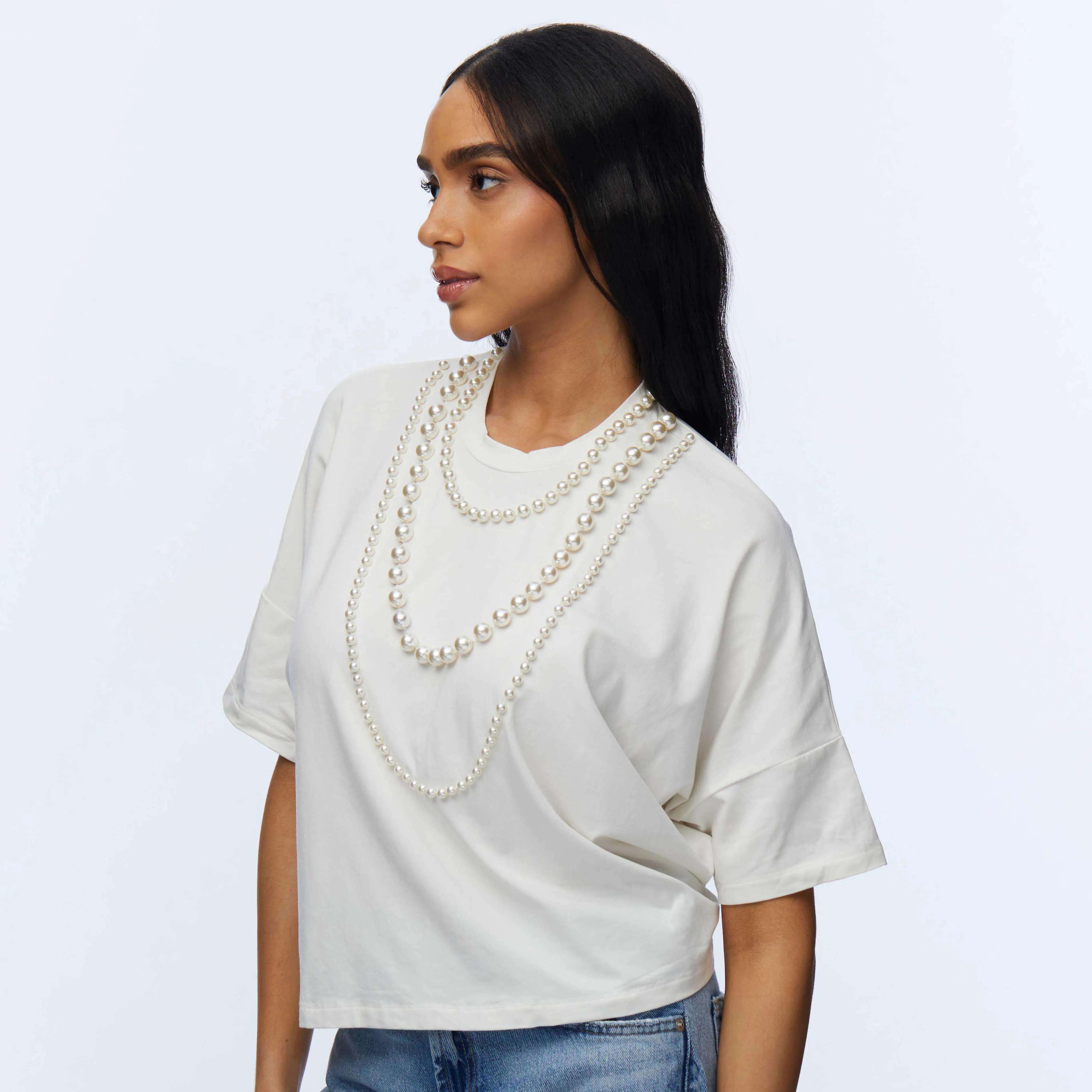 IVORY SHORT-SLEEVE PEARL STRAND TEE sold by Lele Sadoughi product image thumbnail 5