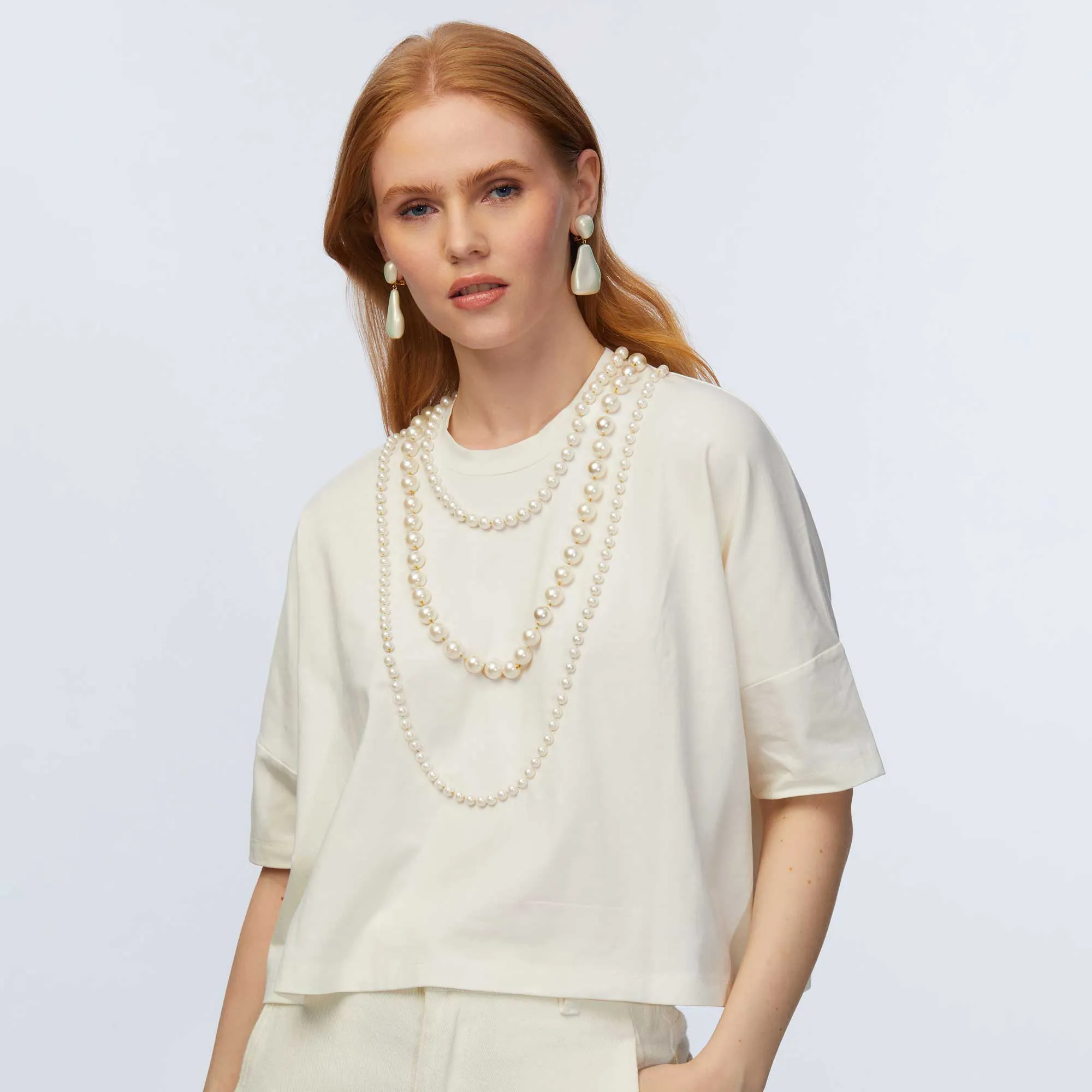 IVORY SHORT-SLEEVE PEARL STRAND TEE sold by Lele Sadoughi product image thumbnail 2