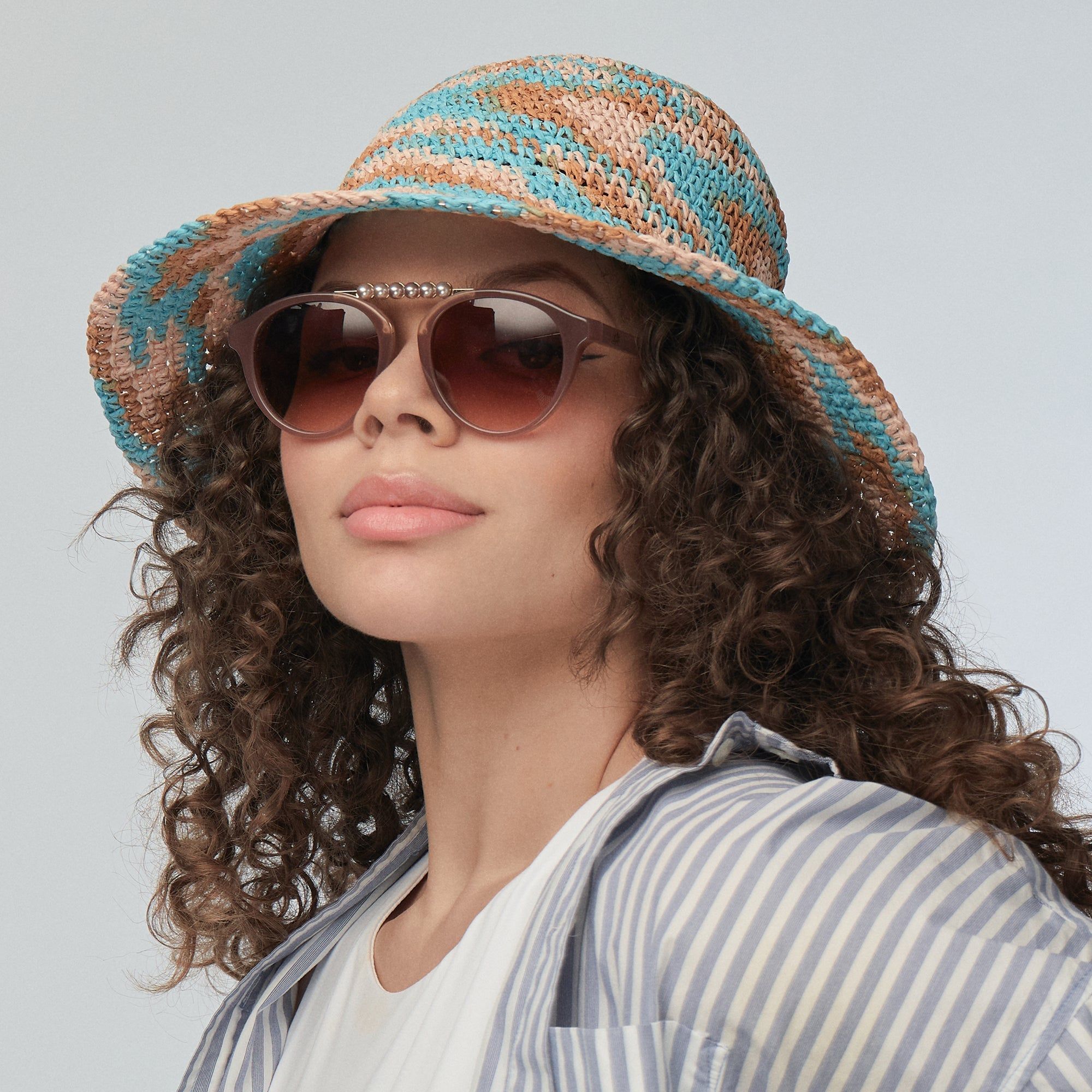 AIR RAFFIA SWIRL BUCKET HAT sold by Lele Sadoughi product image thumbnail 2