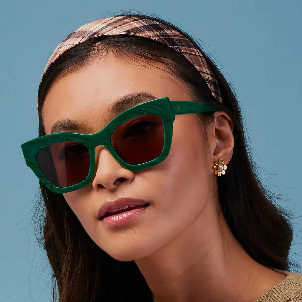 GOLD DAISY STUD EARRINGS sold by Lele Sadoughi product image thumbnail 2