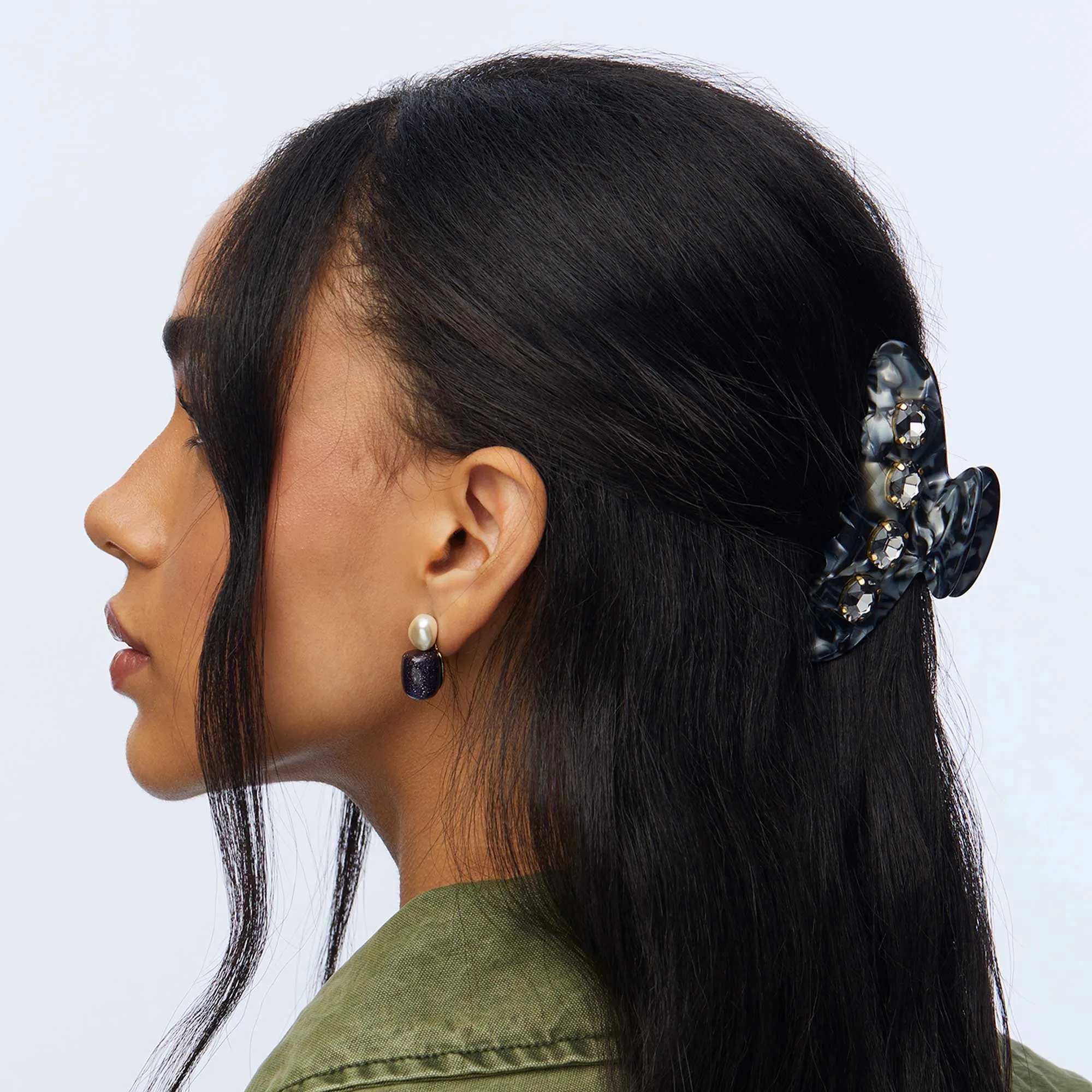 ABALONE LARGE CRYSTAL CLAW CLIP sold by Lele Sadoughi product image thumbnail 2