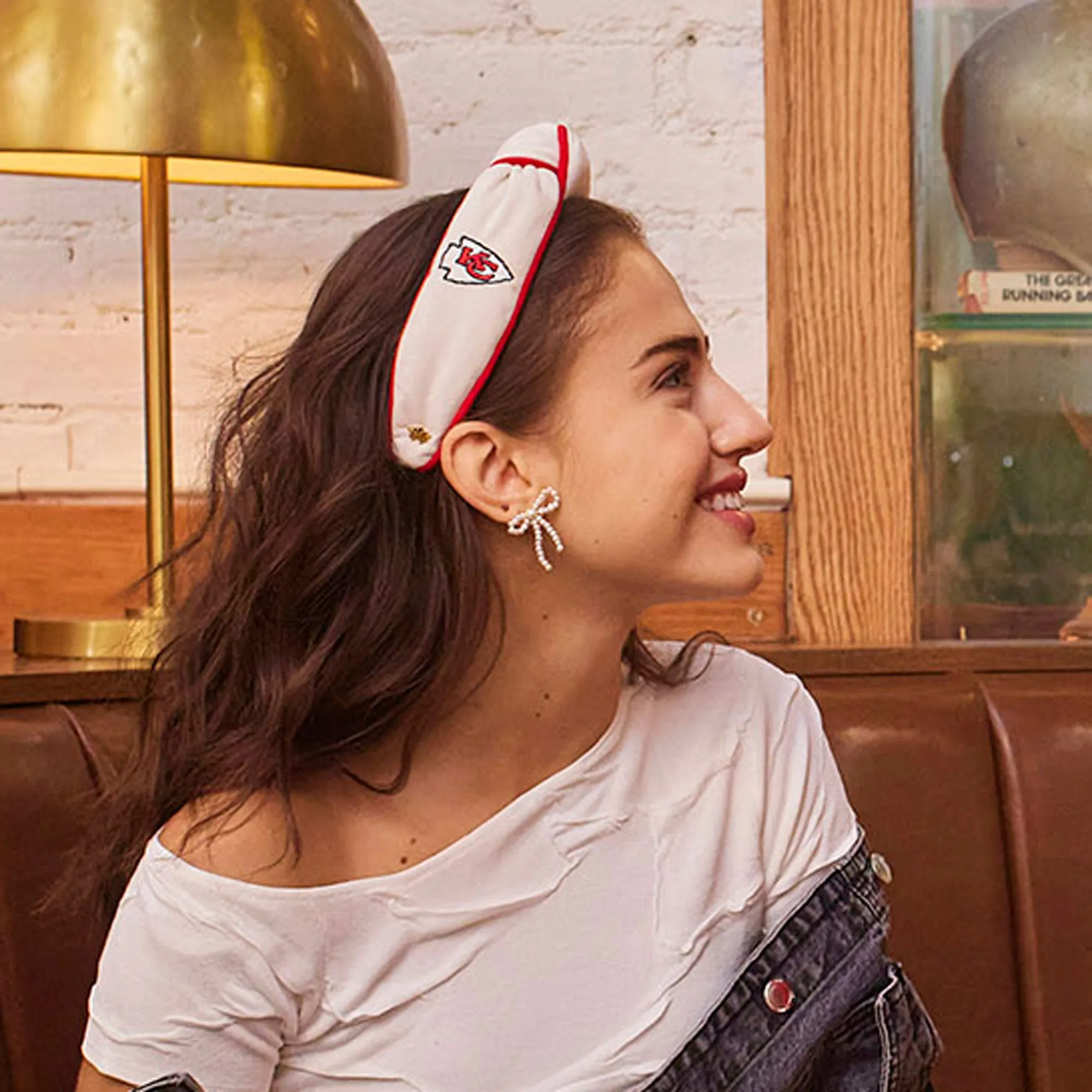 KANSAS CITY CHIEFS LELE SADOUGHI X NFL IVORY EMBROIDERED KNOTTED HEADBAND sold by Lele Sadoughi product image thumbnail 2